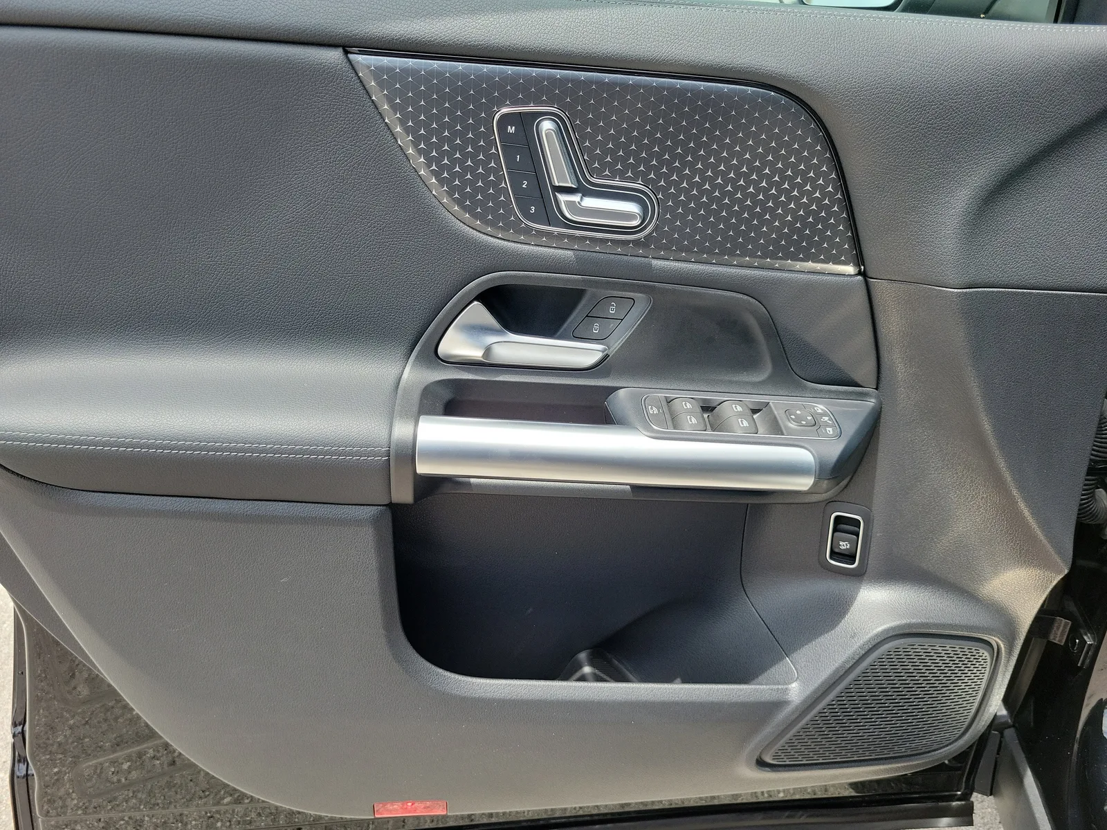 2025 Mercedes-Benz GLA GLA 250 photo 22