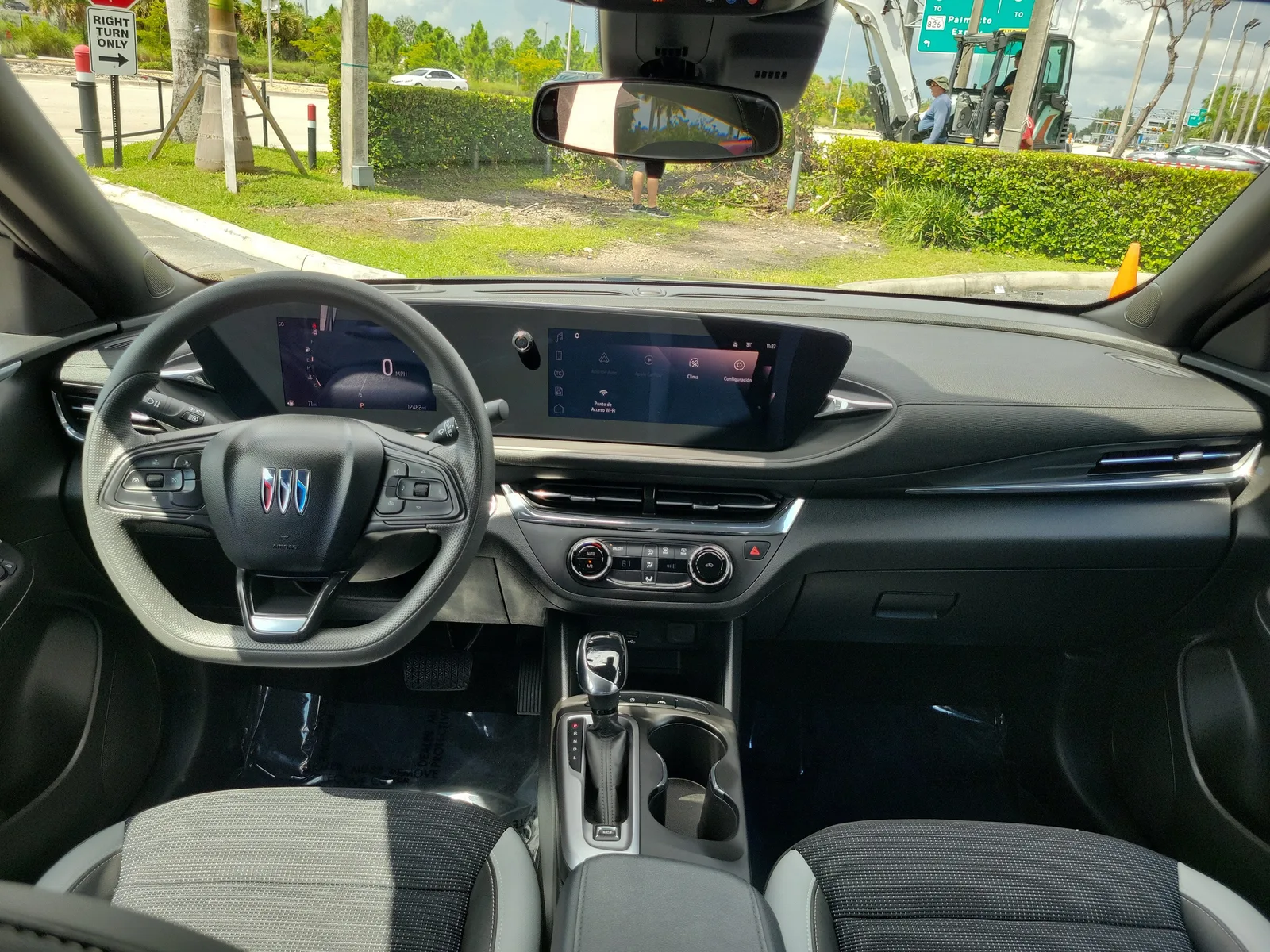 2025 Buick Envista Preferred photo 16