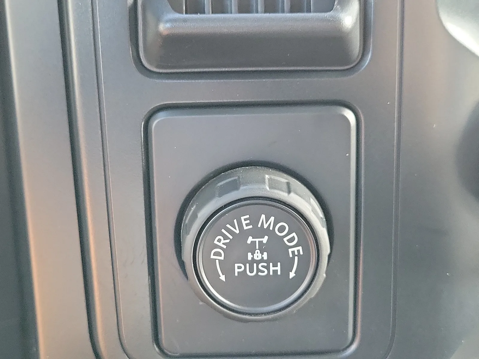 2024 Ford F-150 STX photo 25