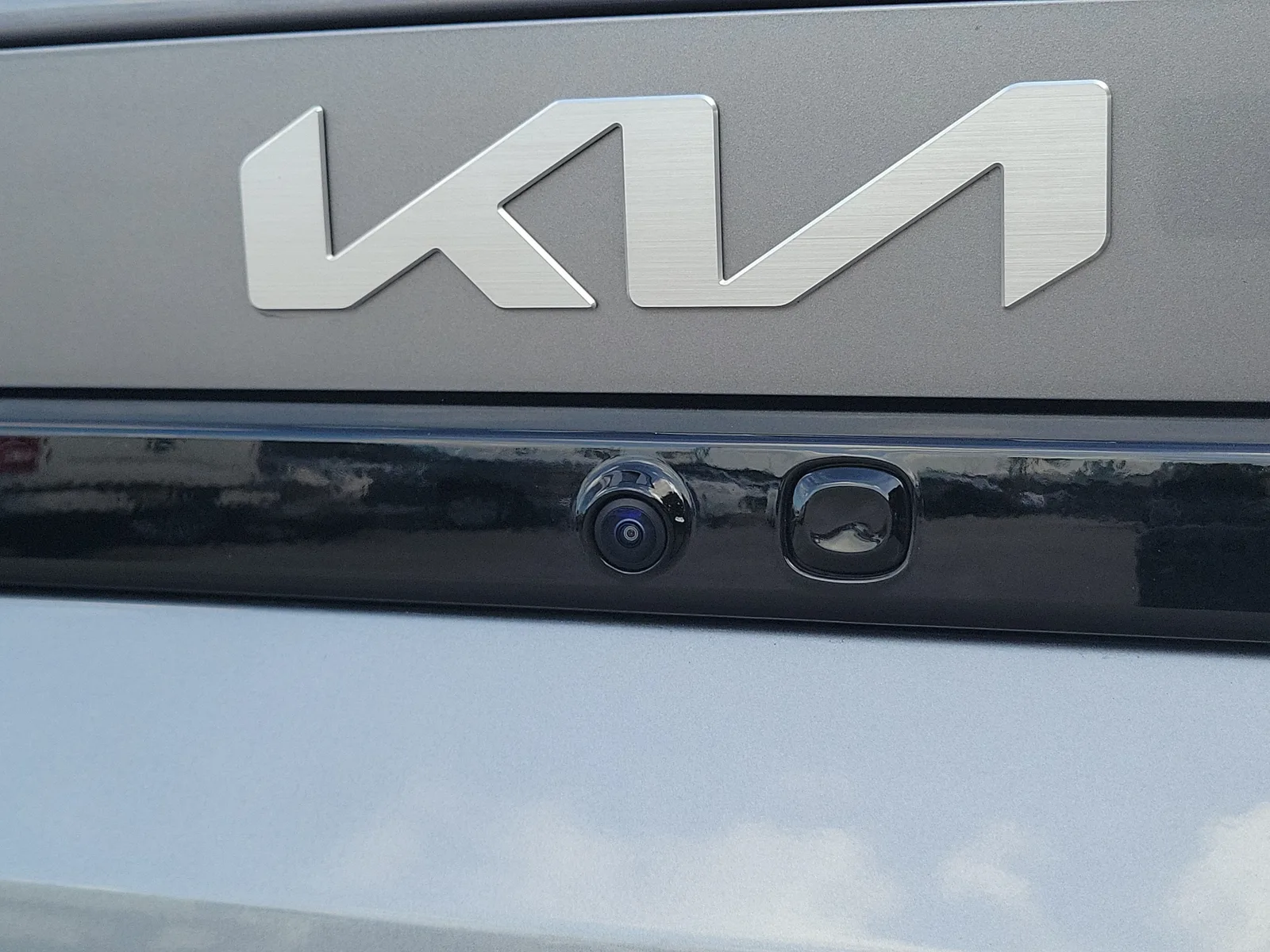 2025 Kia K4 GT-Line Turbo photo 10