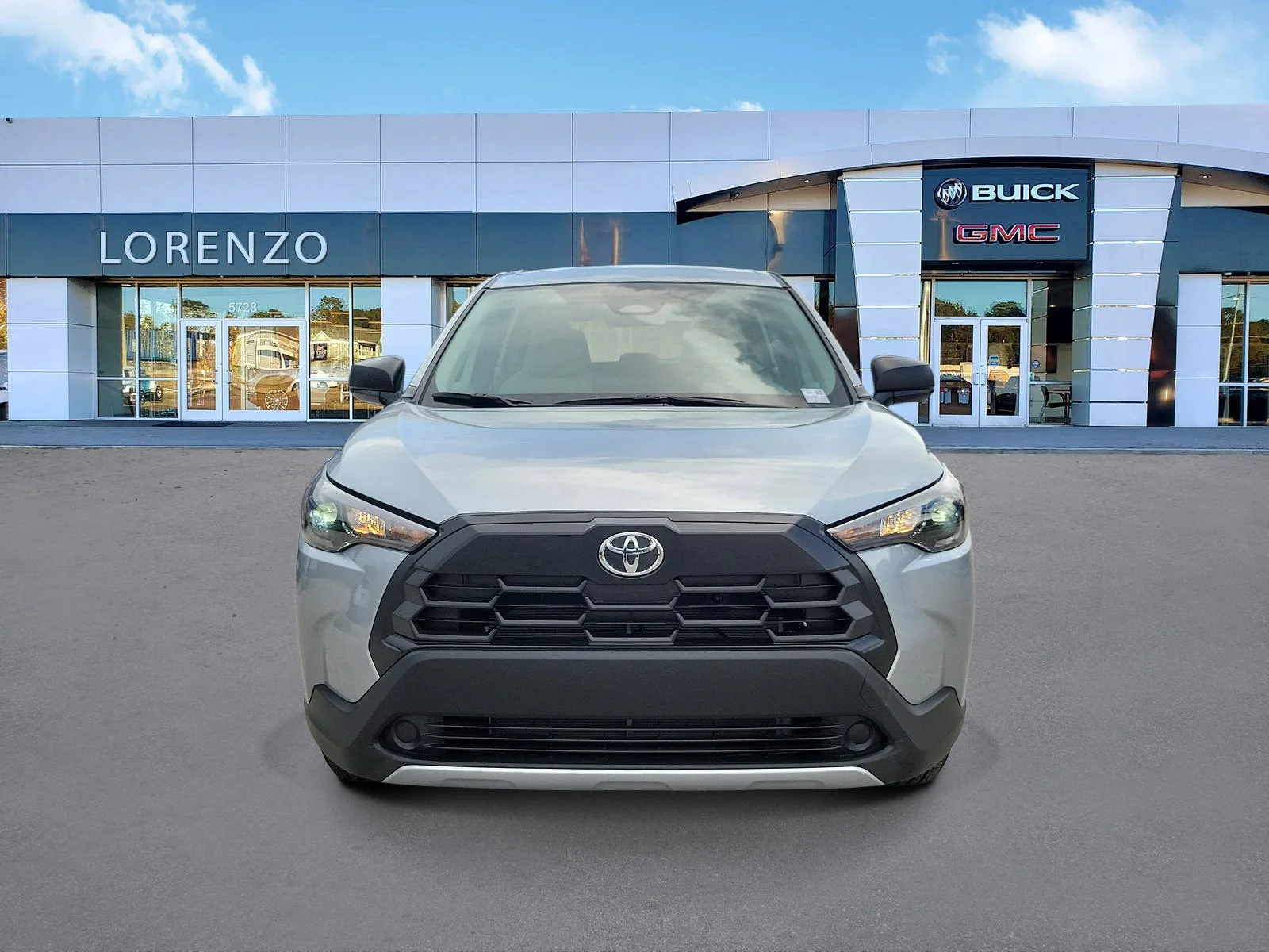 2026 Toyota Corolla Cross L photo 2