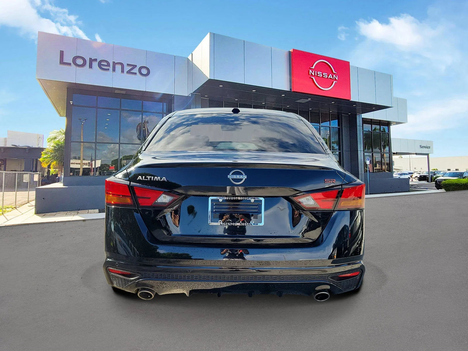 2024 Nissan Altima 2.5 SR photo 6