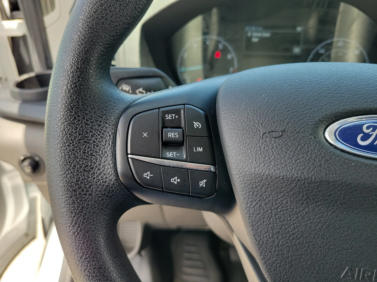 2024 Ford Transit Cargo Van Base photo 19