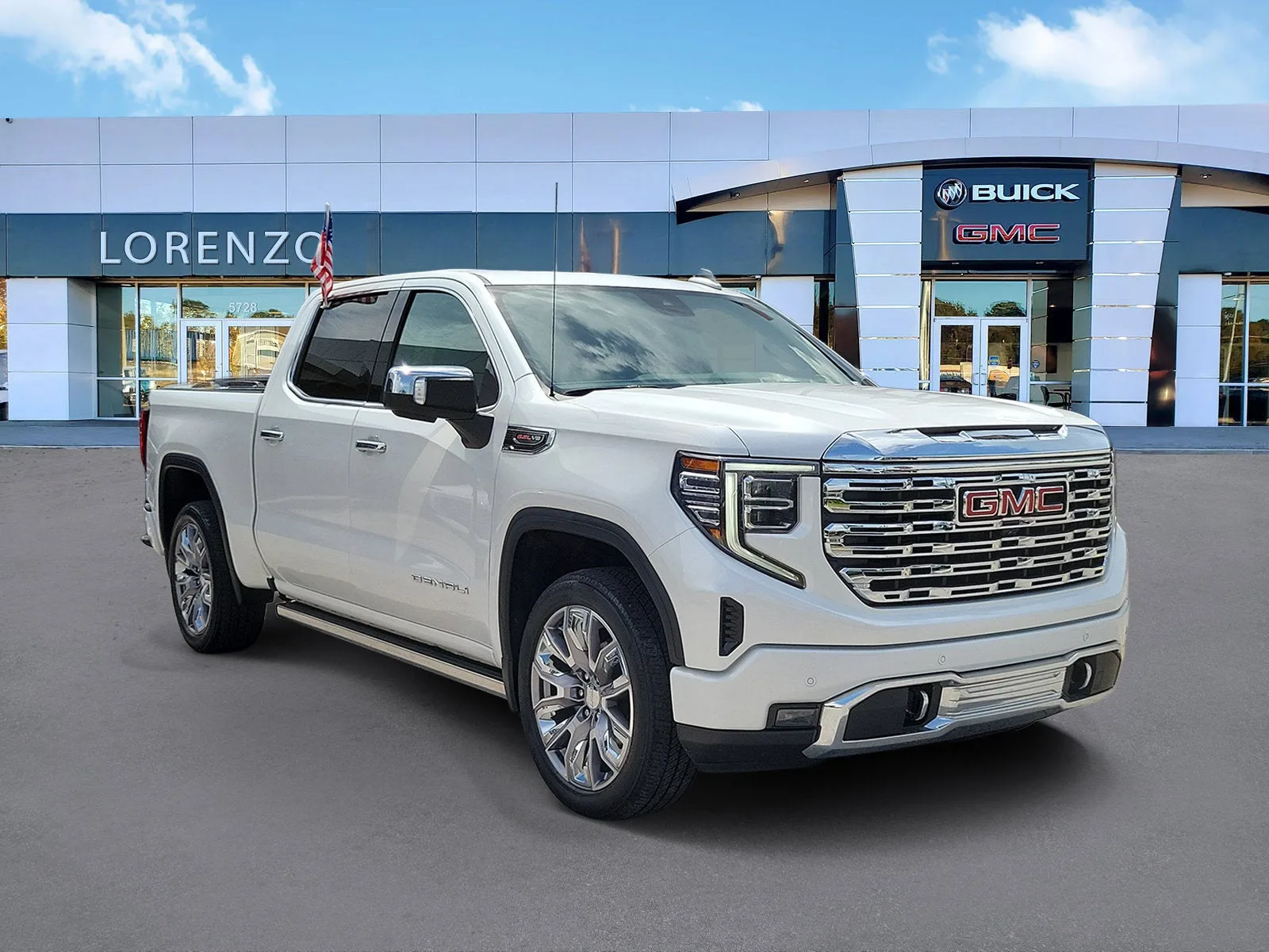 2024 GMC Sierra 1500 Denali photo 3