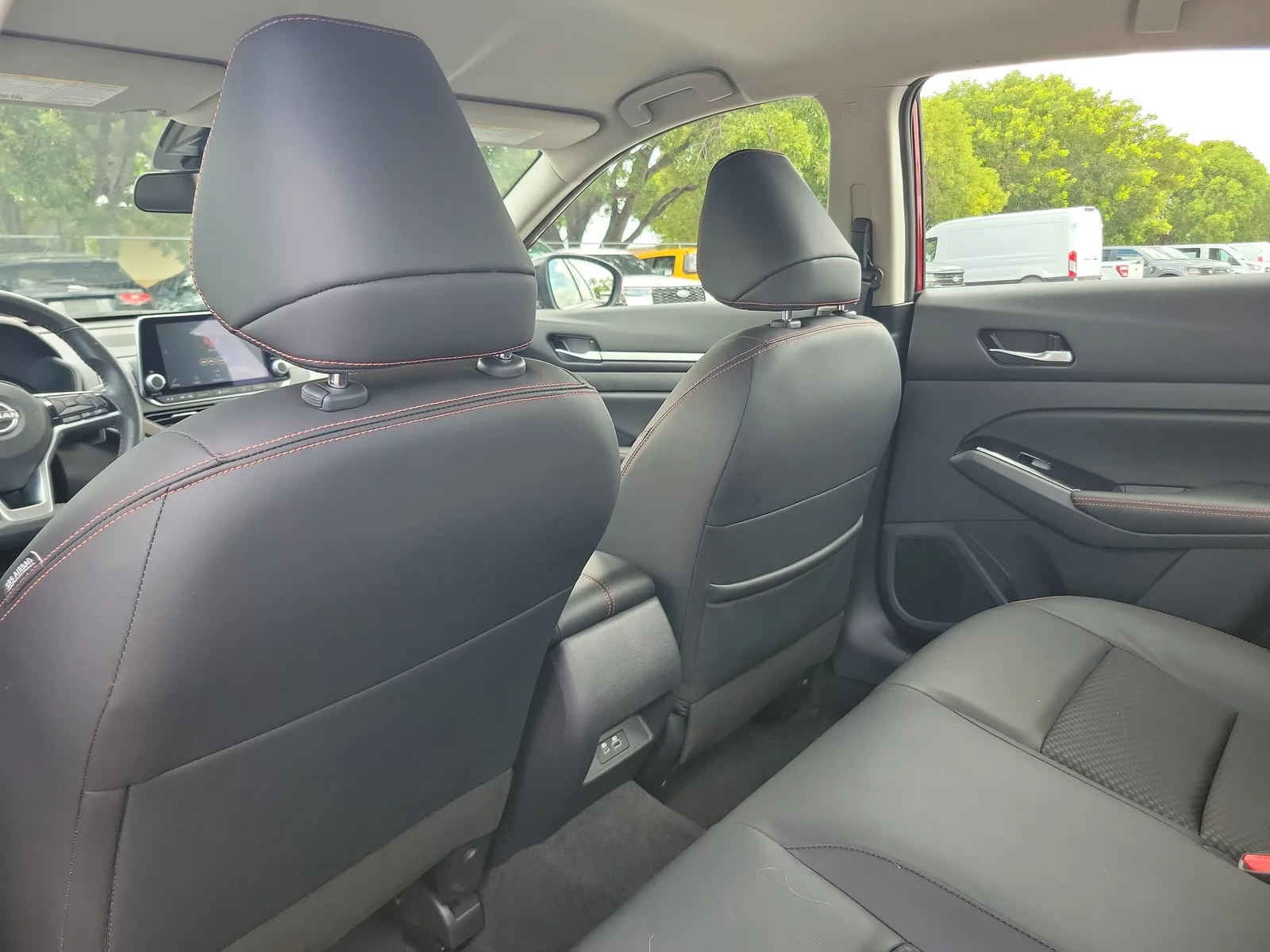 2024 Nissan Altima 2.5 SR photo 16