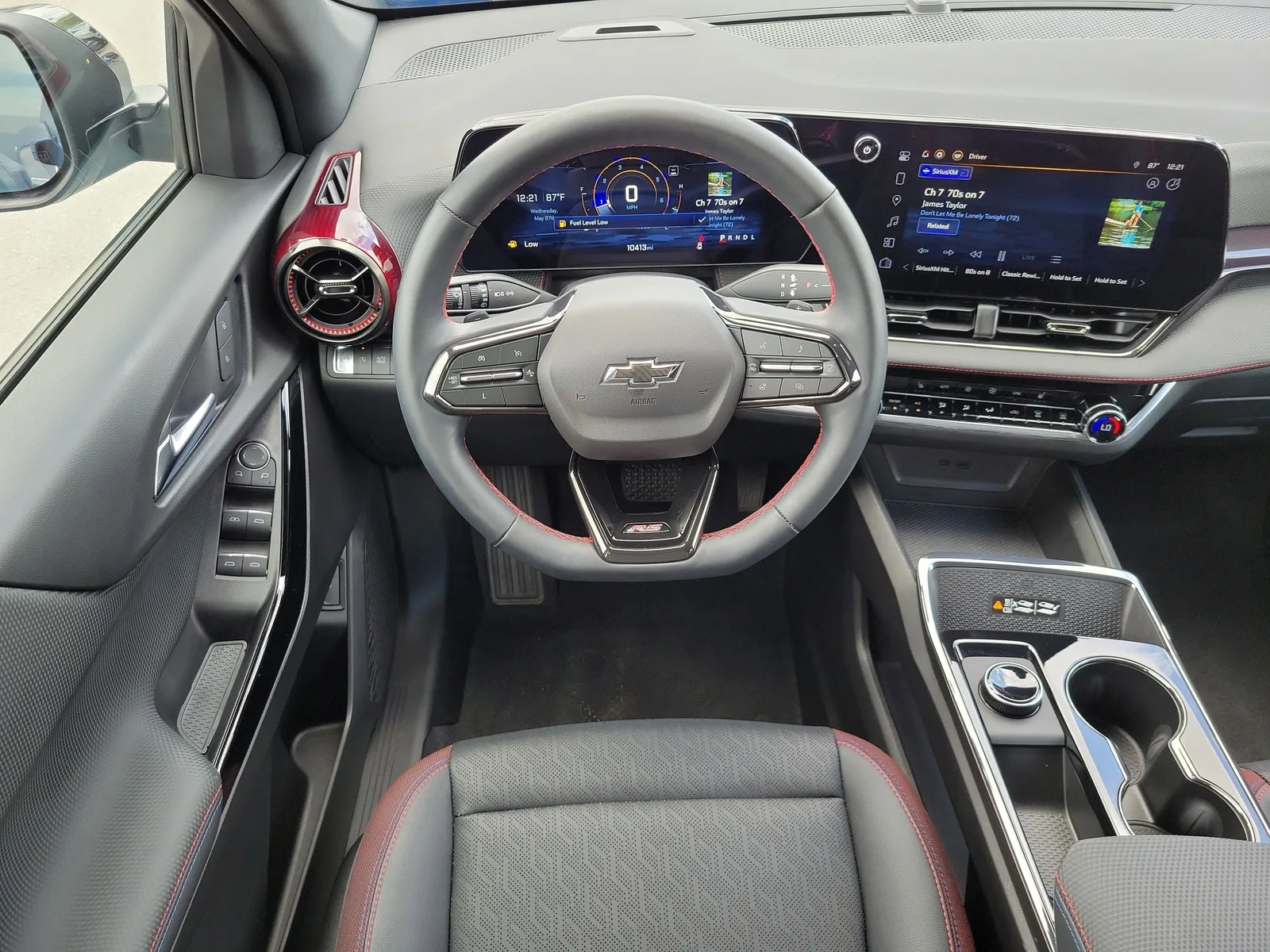 2025 Chevrolet Equinox FWD RS photo 19