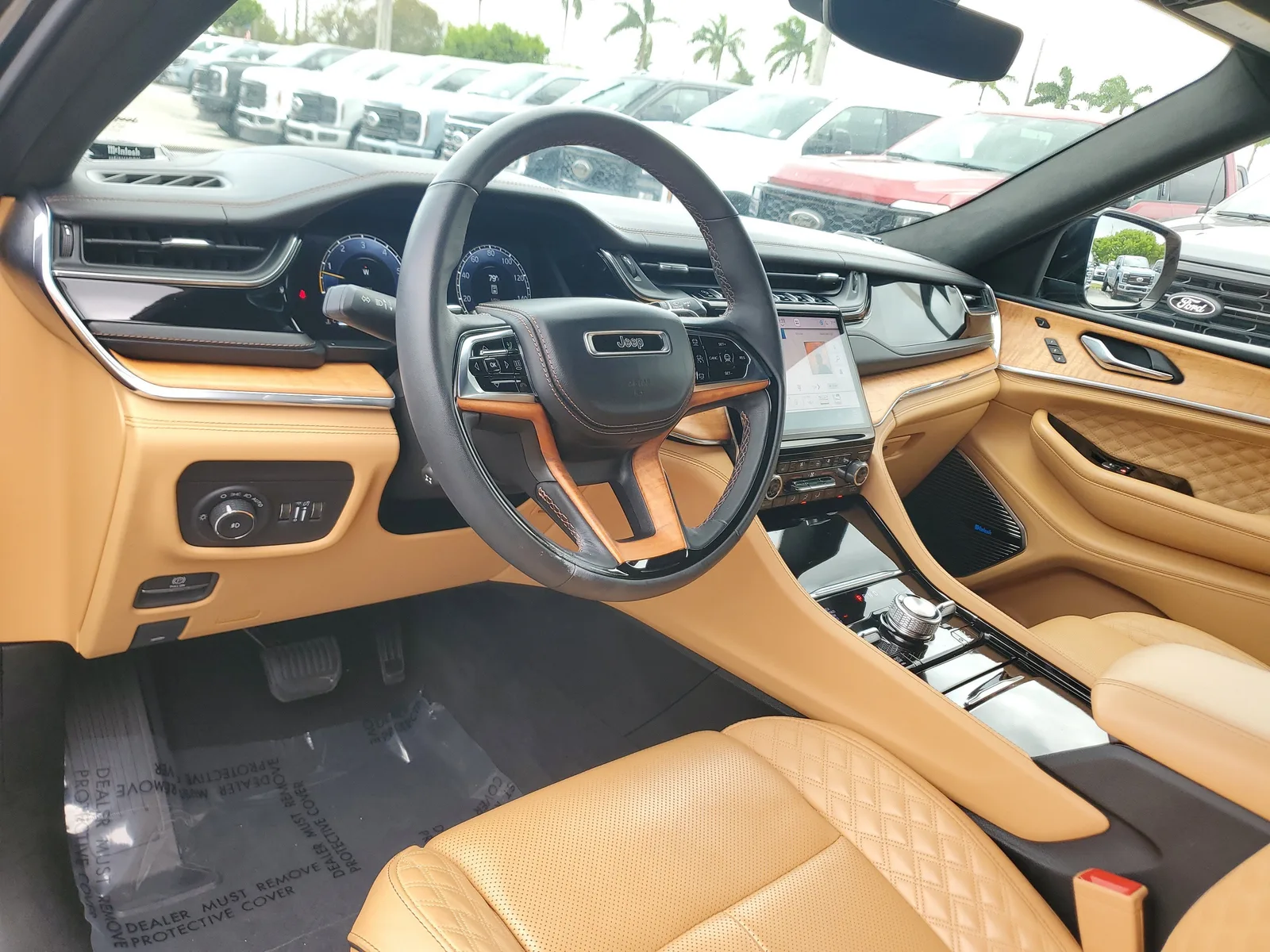2024 Jeep Grand Cherokee L Summit Reserve 4WD photo 9