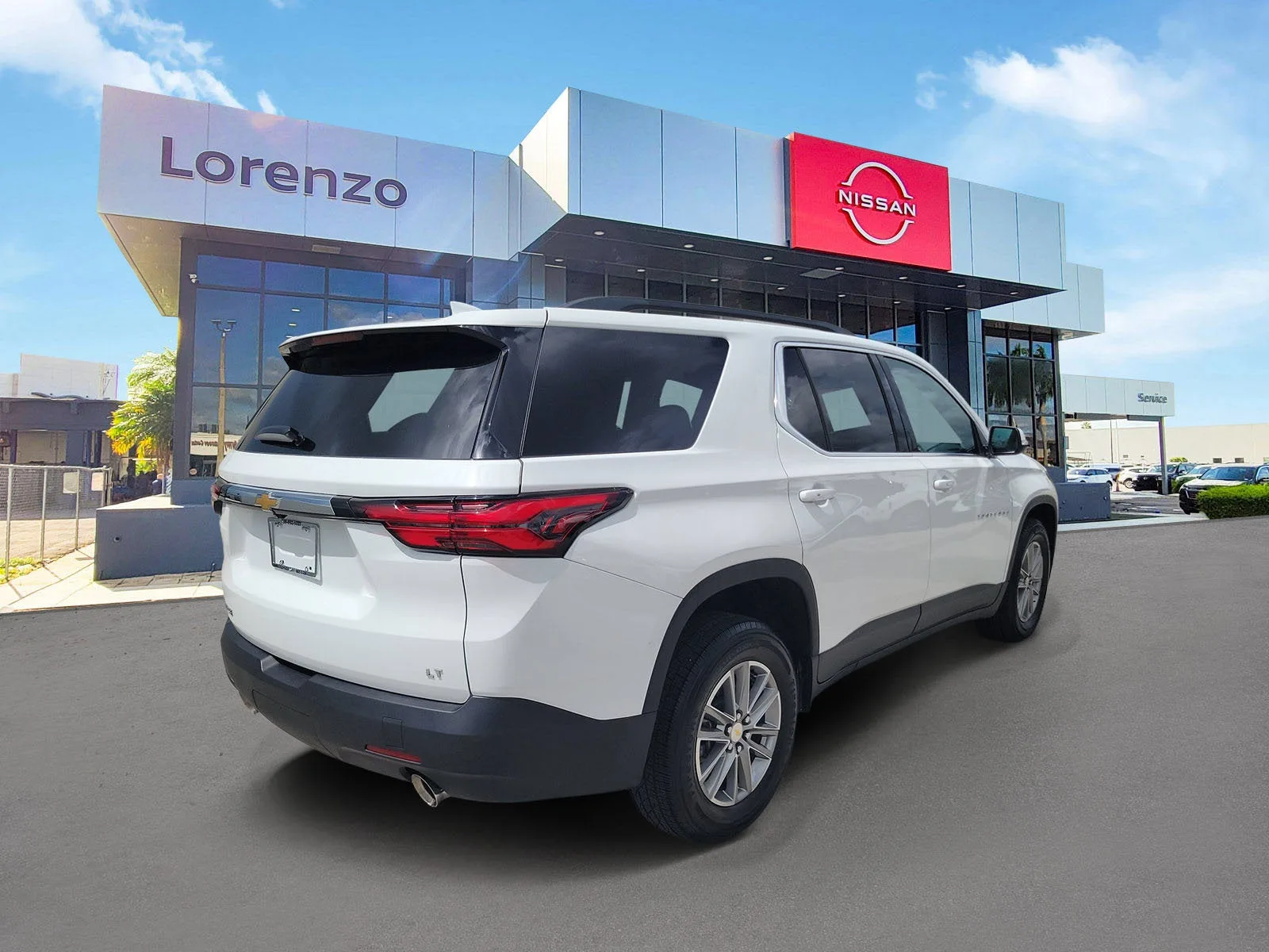 2023 Chevrolet Traverse LT Cloth photo 5