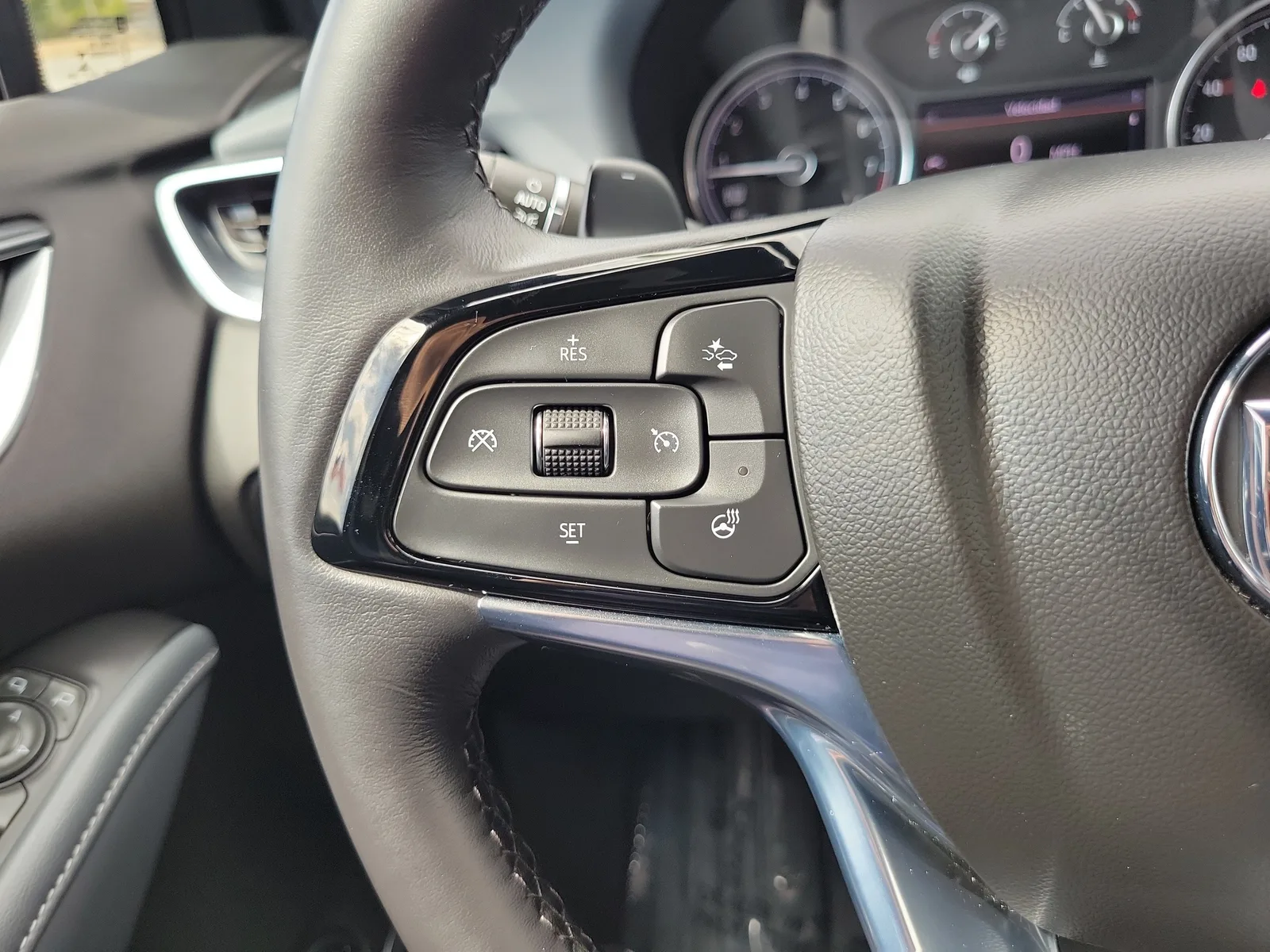 2022 Buick Enclave Essence photo 20