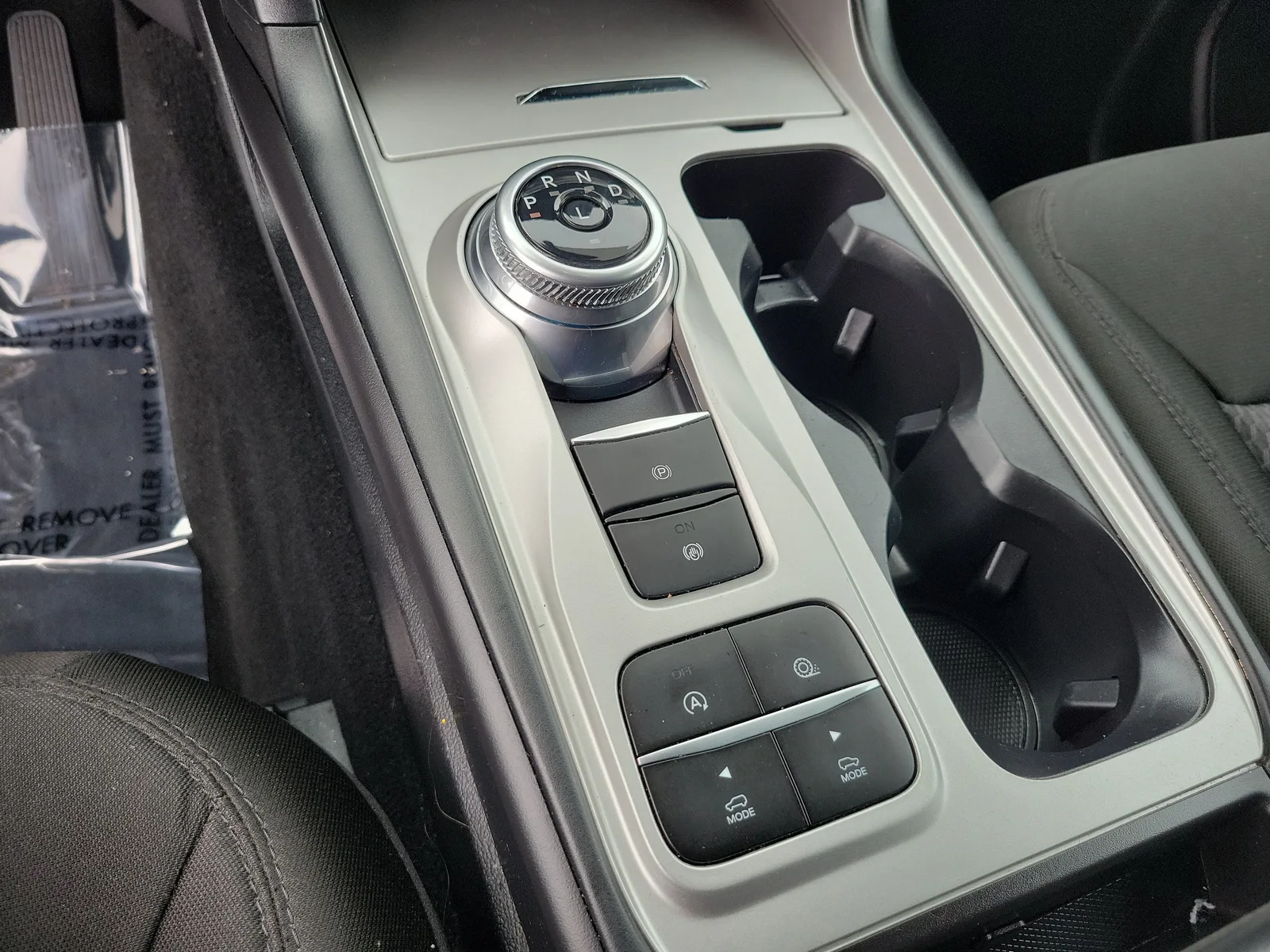2024 Ford Explorer XLT photo 27