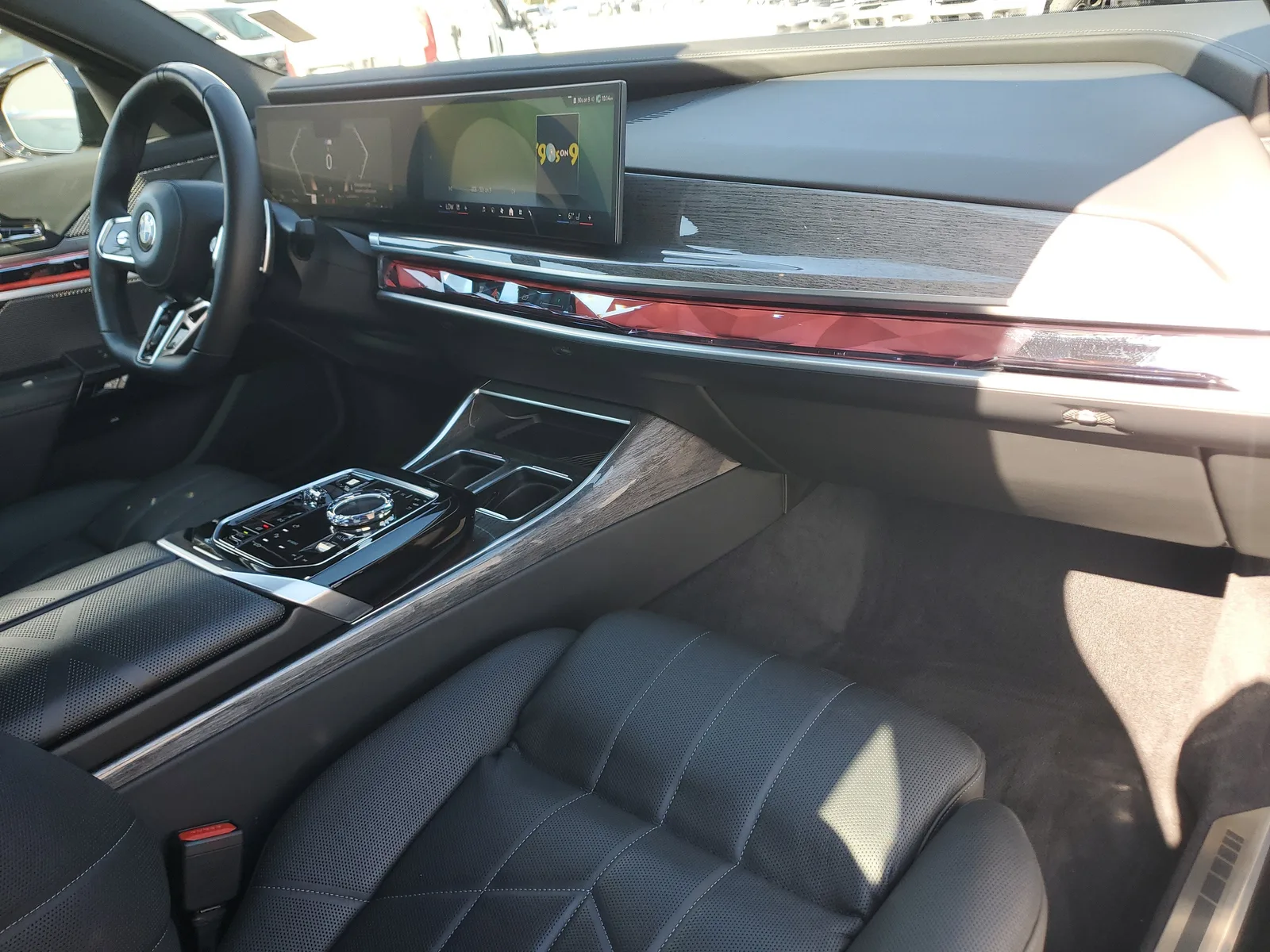 2024 BMW 7 Series 740i photo 16