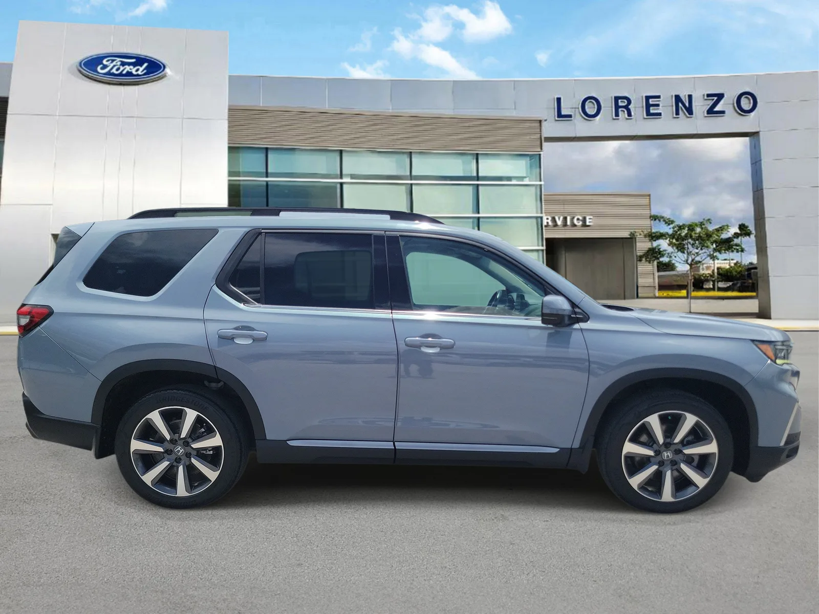 2024 Honda Pilot Elite photo 4