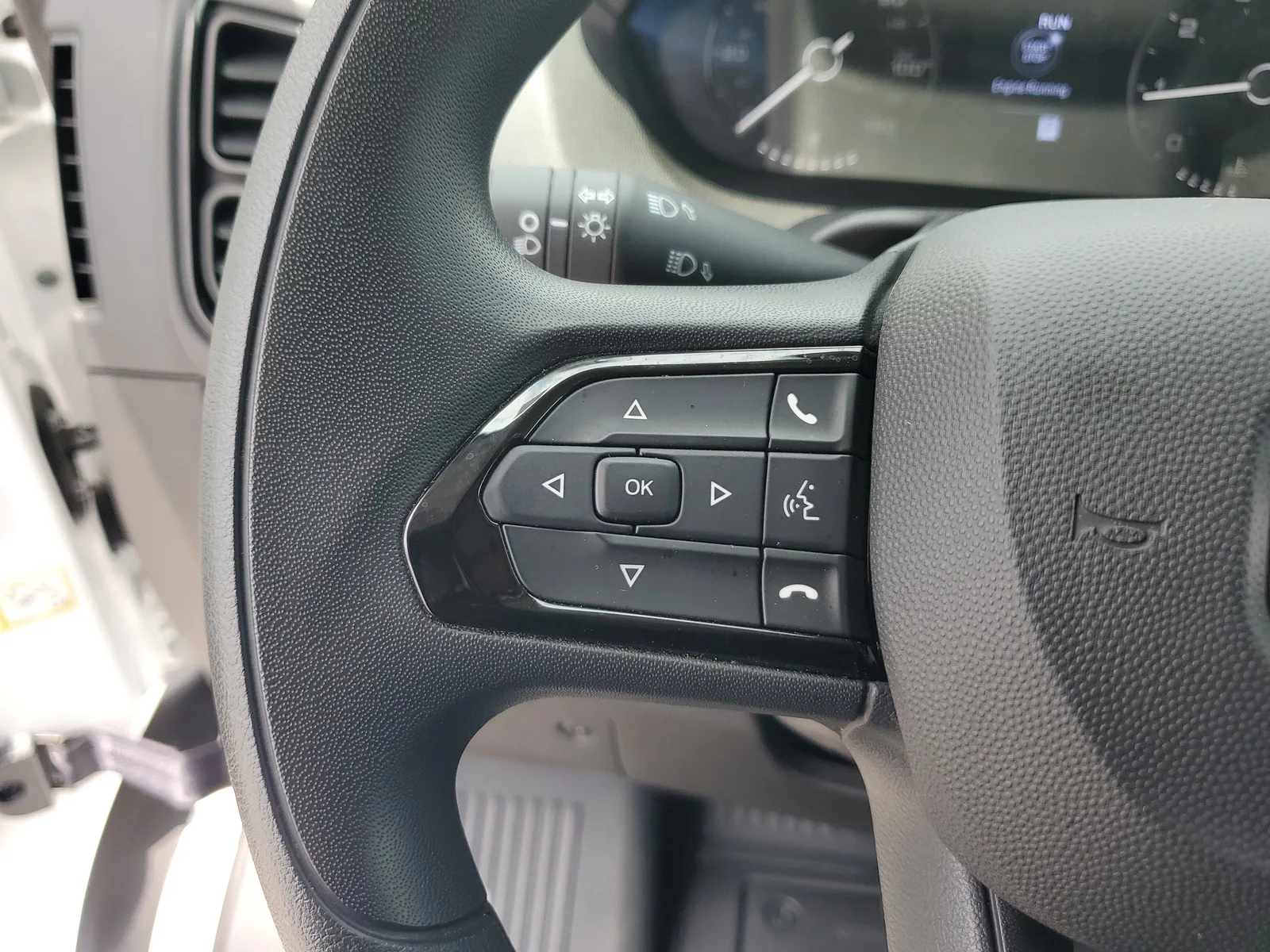2026 RAM ProMaster Cargo Van Tradesman photo 19