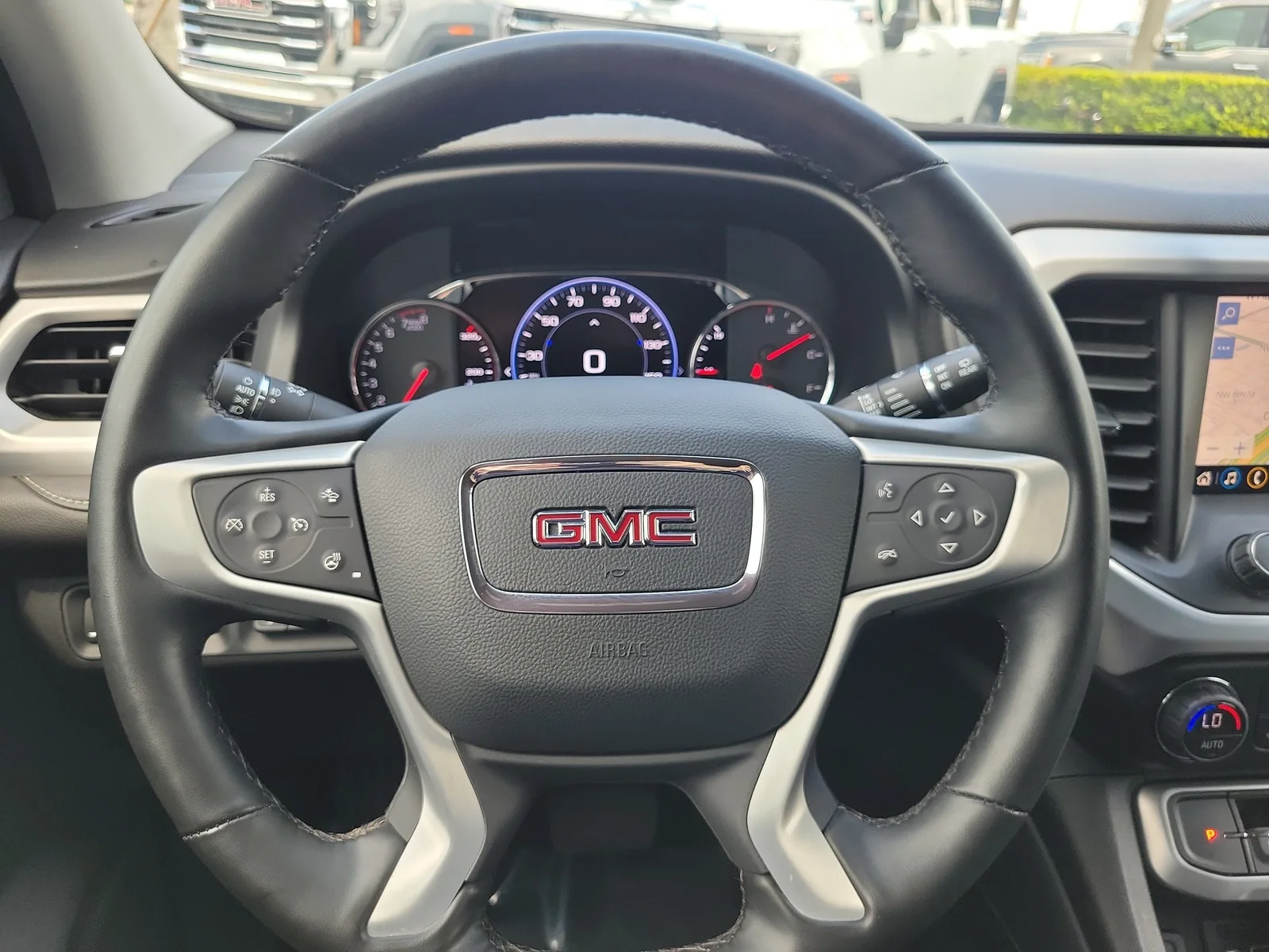 2023 GMC Acadia SLT photo 21