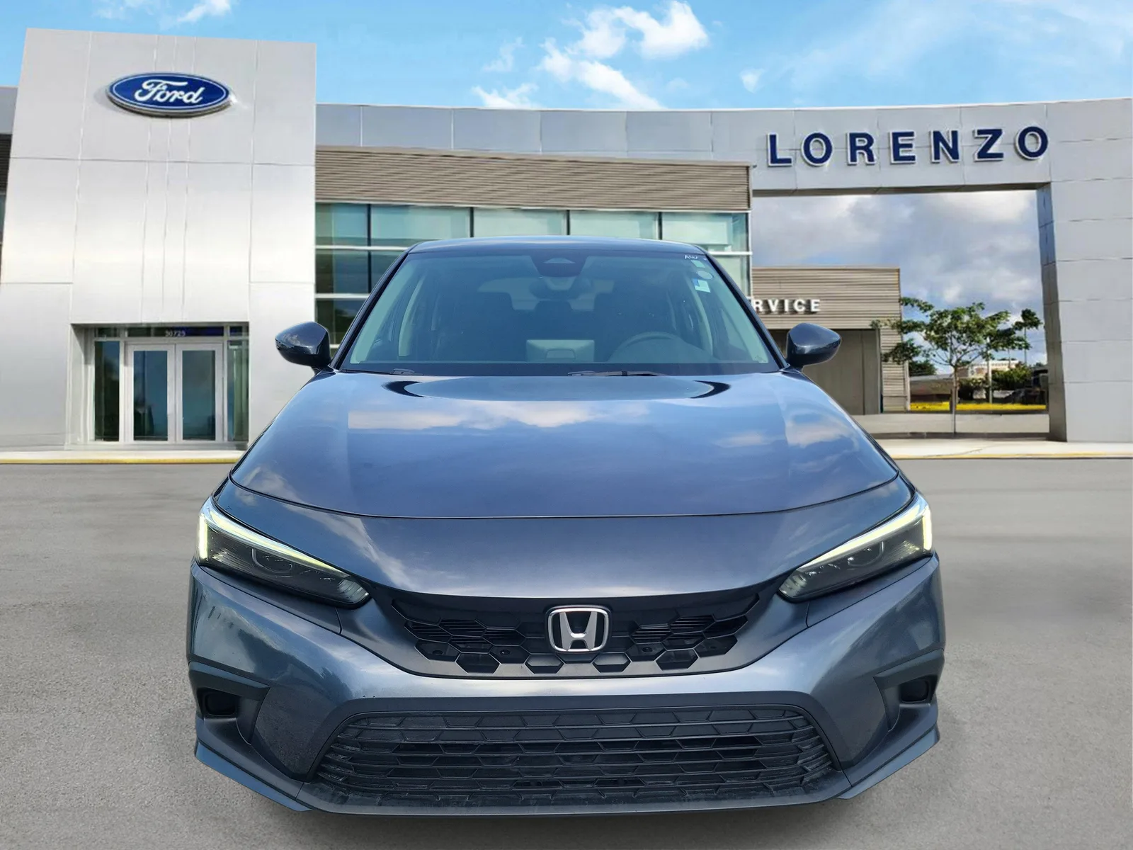 2024 Honda Civic Hatchback LX photo 2