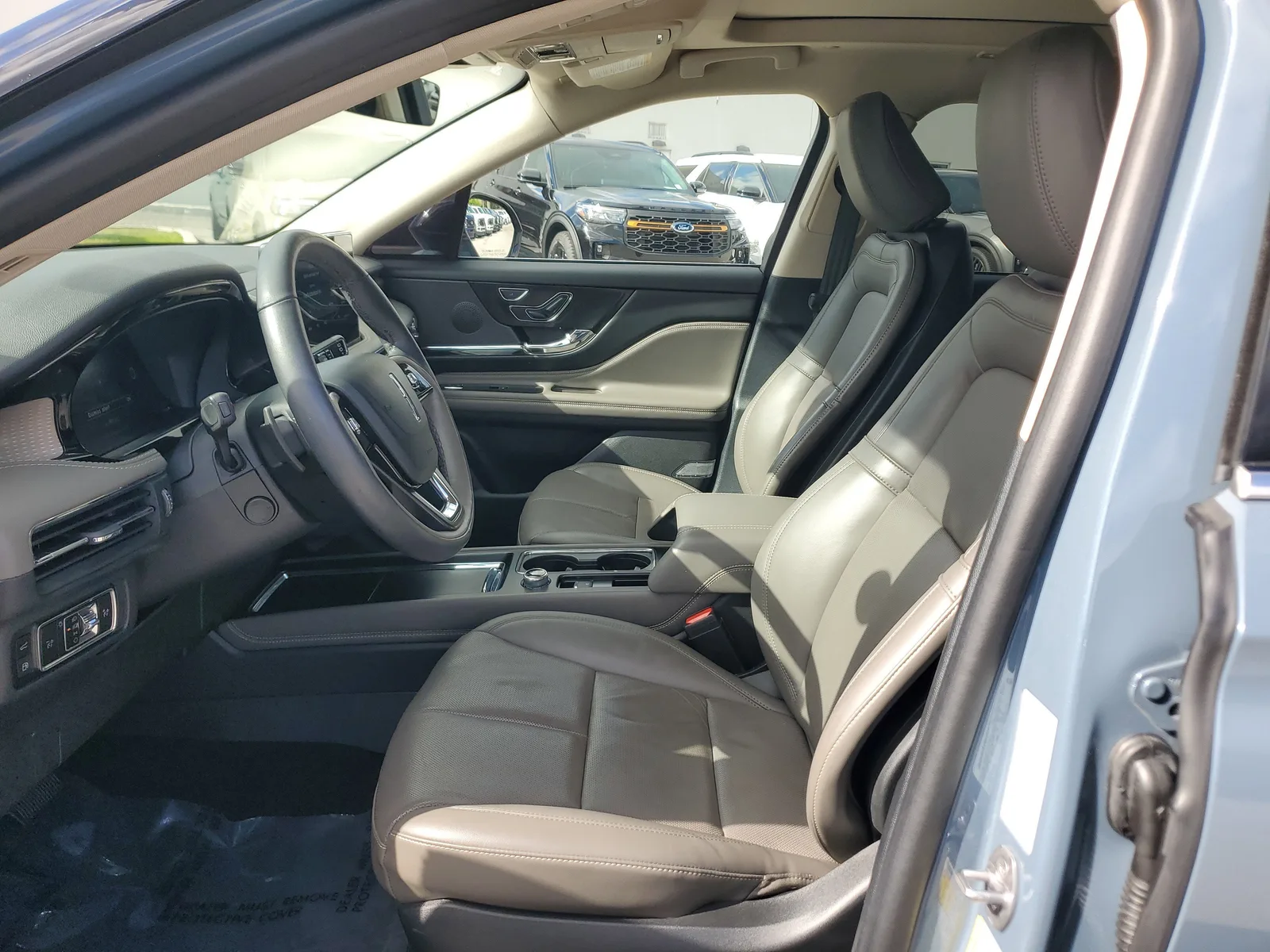 2023 Lincoln Corsair Grand Touring 4WD photo 11