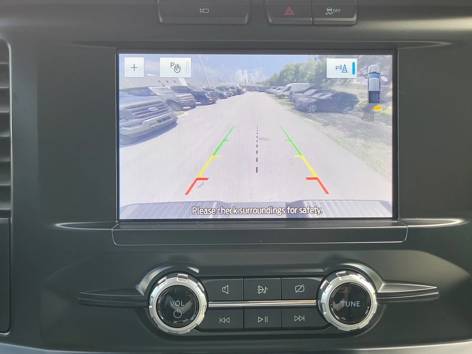 2023 Ford F-150 XLT 4WD photo 11
