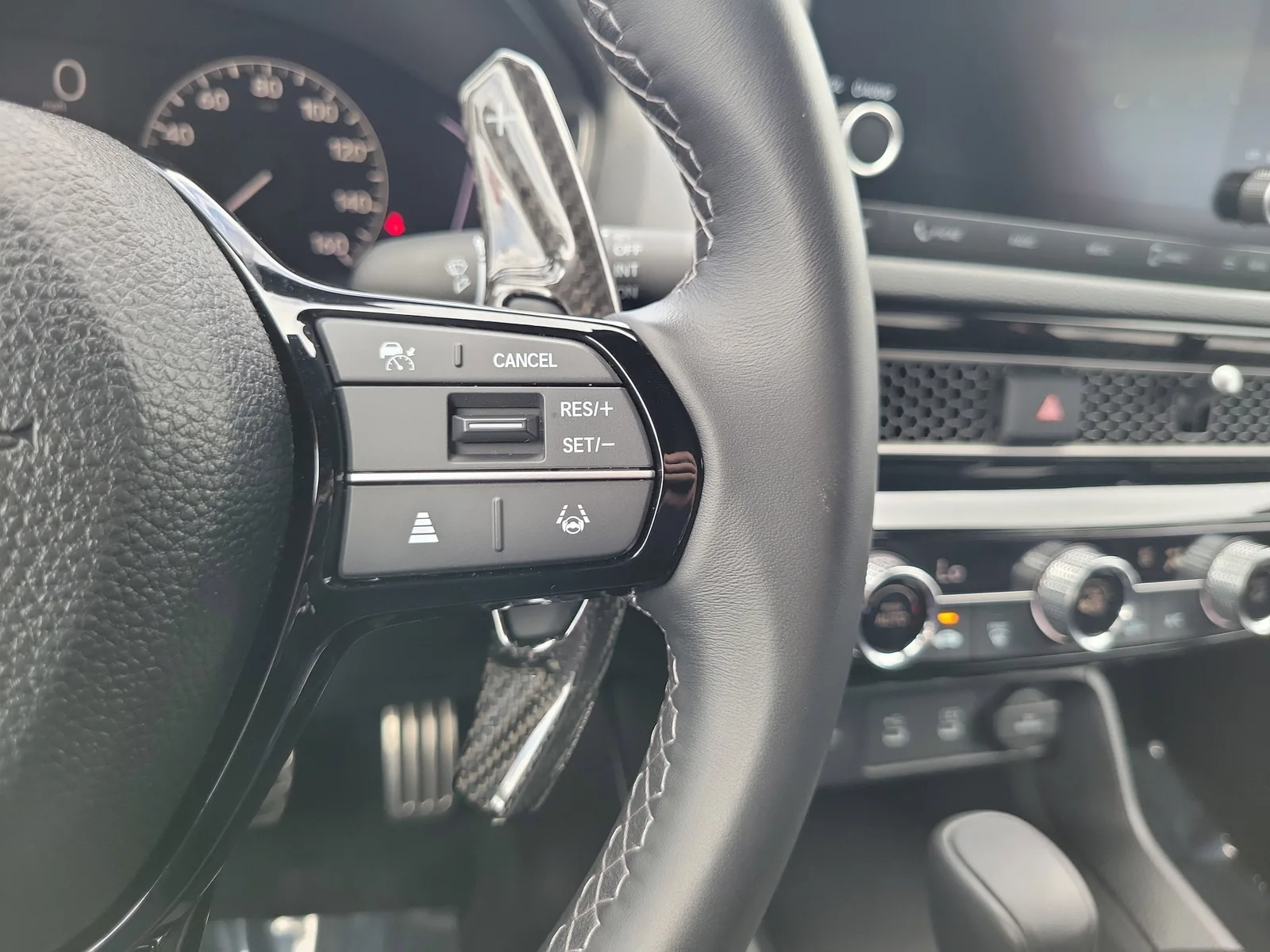 2026 Honda Civic Hatchback Sport photo 18