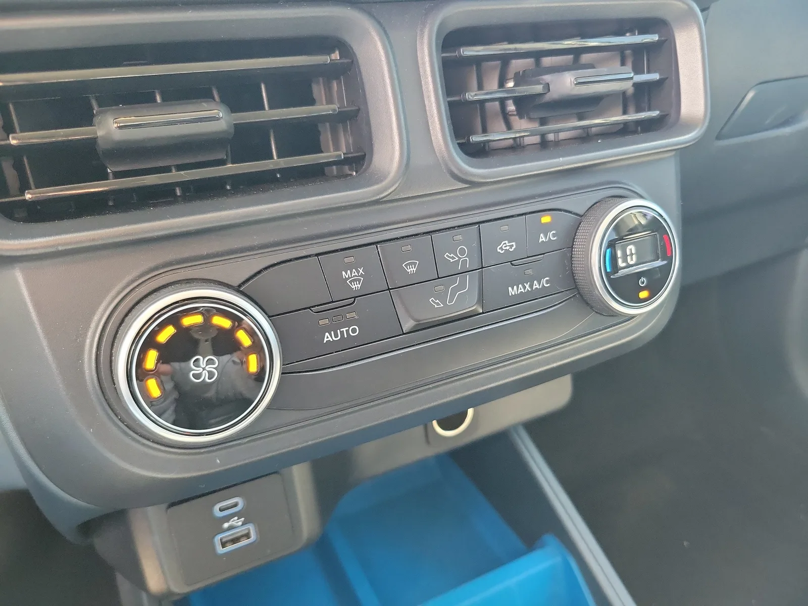 2022 Ford Maverick XL photo 21