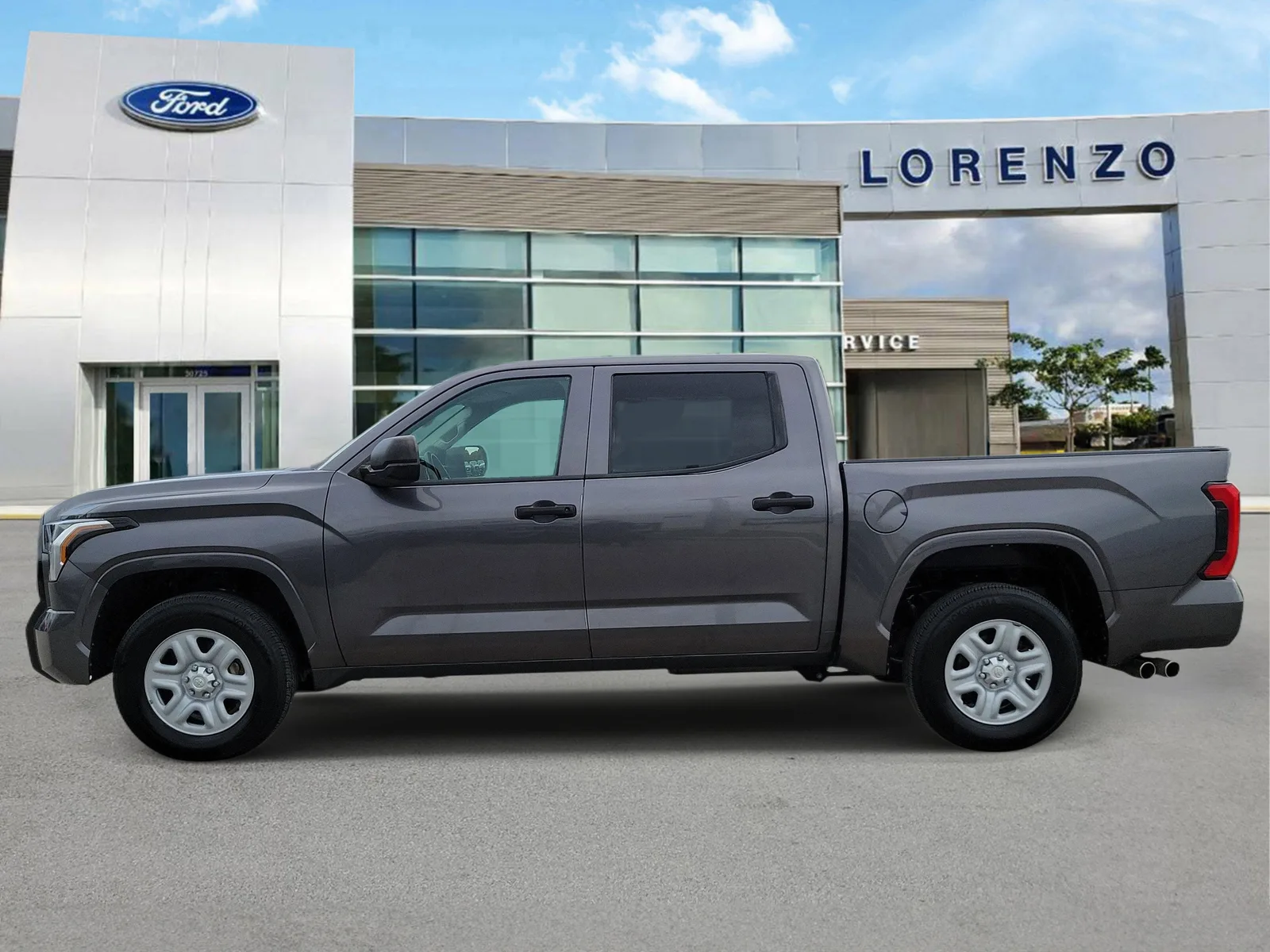 2023 Toyota Tundra 2WD SR photo 8