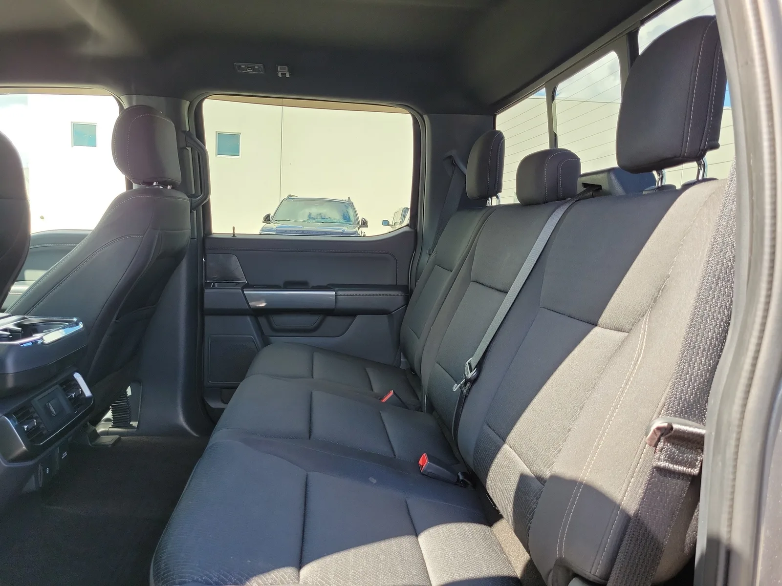 2021 Ford F-150 XLT 4WD photo 18
