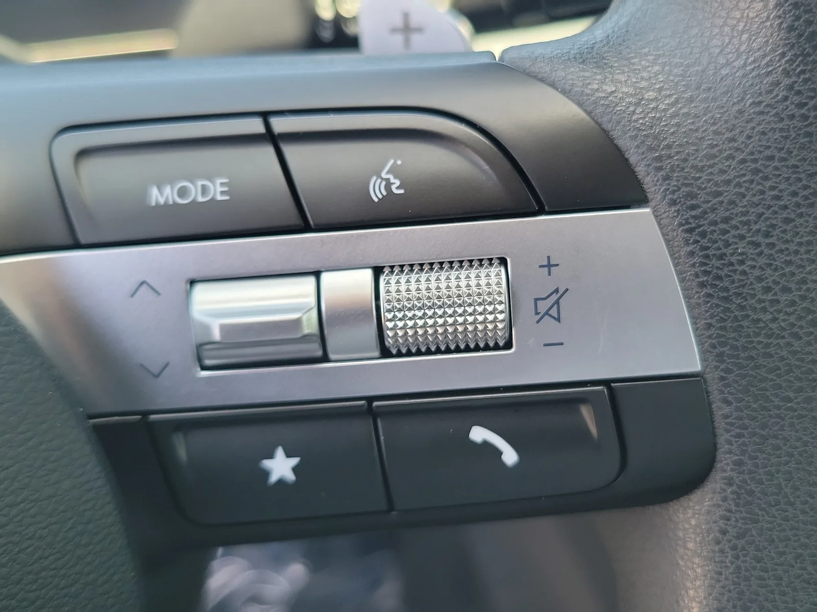 2025 Hyundai Sonata SEL photo 21