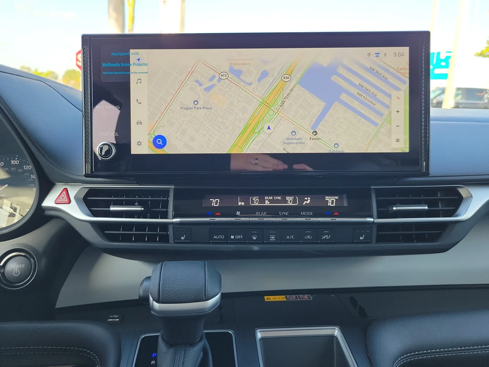 2026 Toyota Sienna XLE photo 10