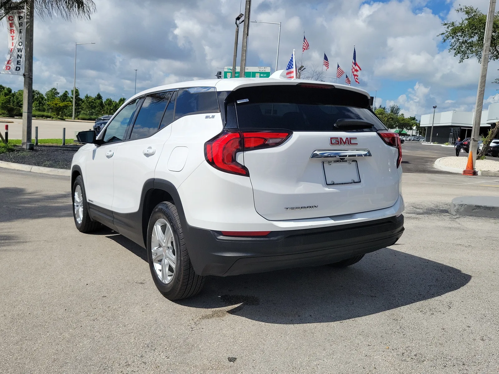 2020 GMC Terrain SLE photo 7