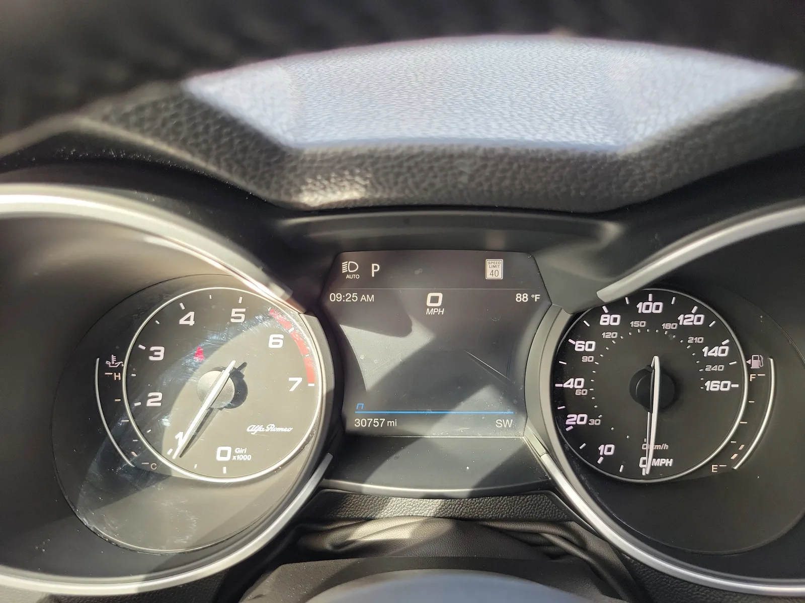 2023 Alfa Romeo Stelvio Ti photo 25