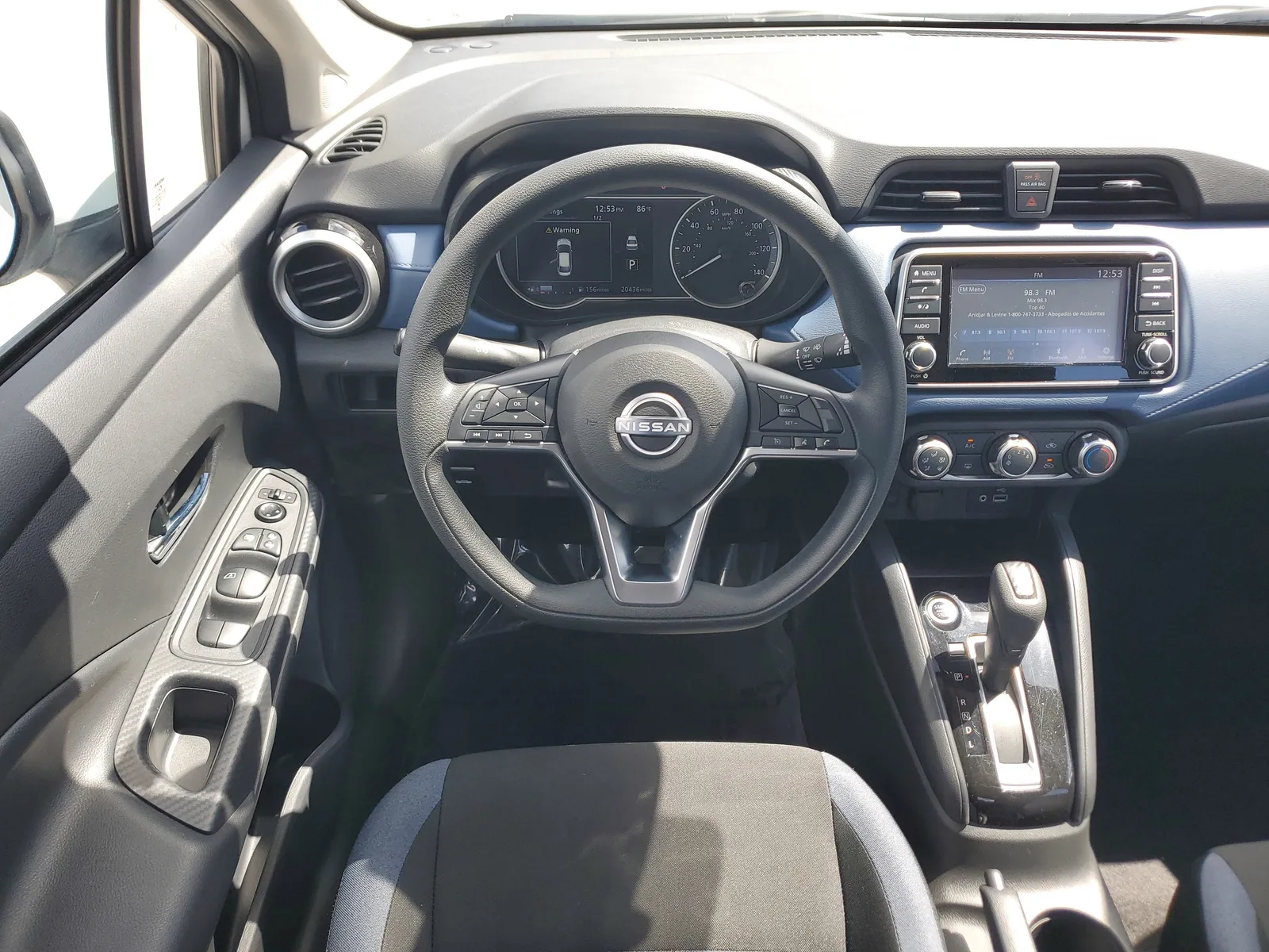 2025 Nissan Versa SV photo 17