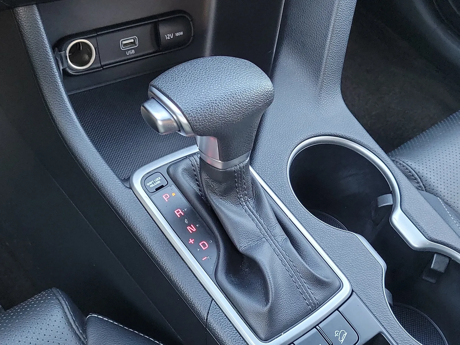 2020 Kia Sportage S photo 20