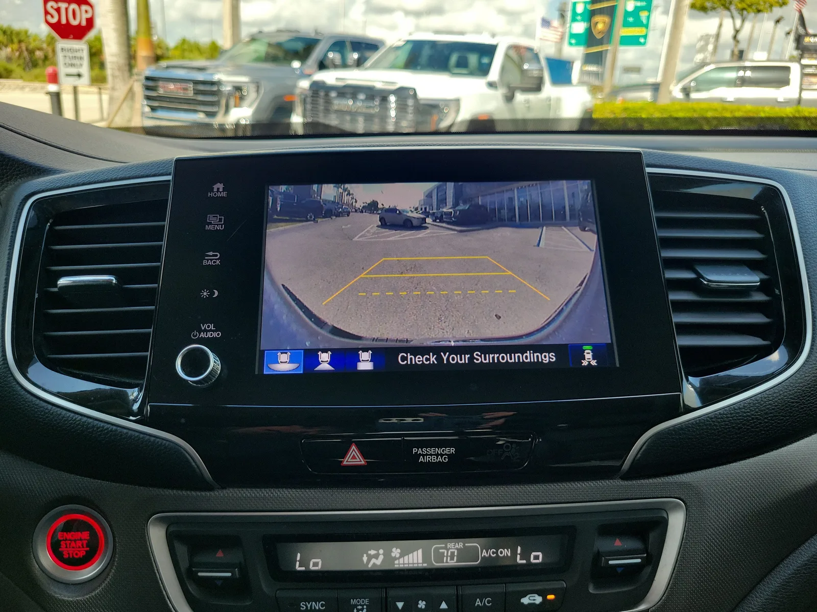 2023 Honda Ridgeline RTL photo 10