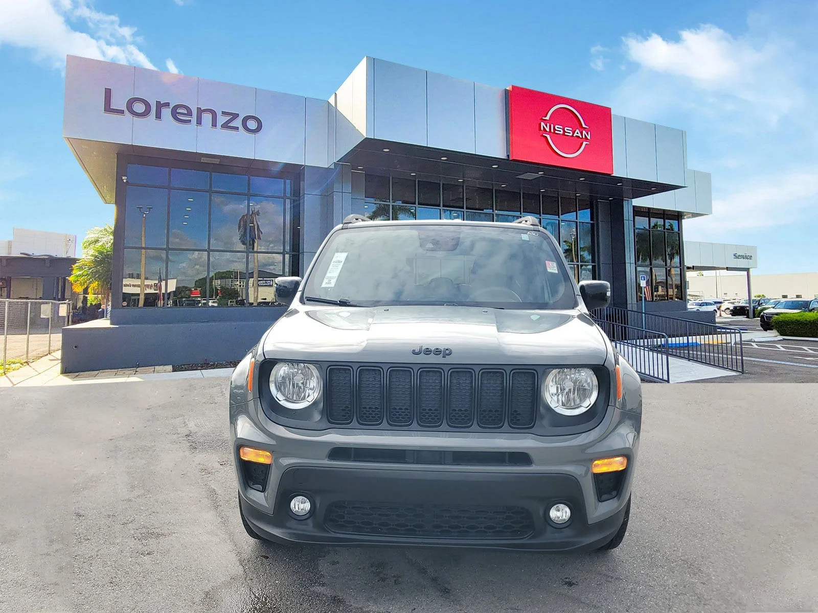 2022 Jeep Renegade Altitude 4WD photo 2