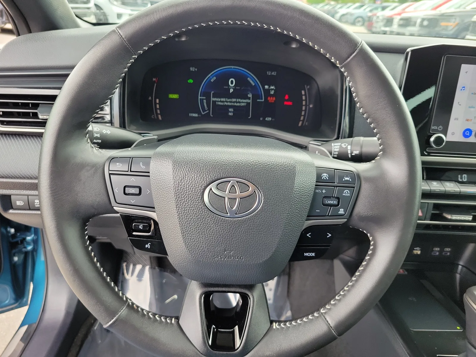 2025 Toyota Camry SE photo 26