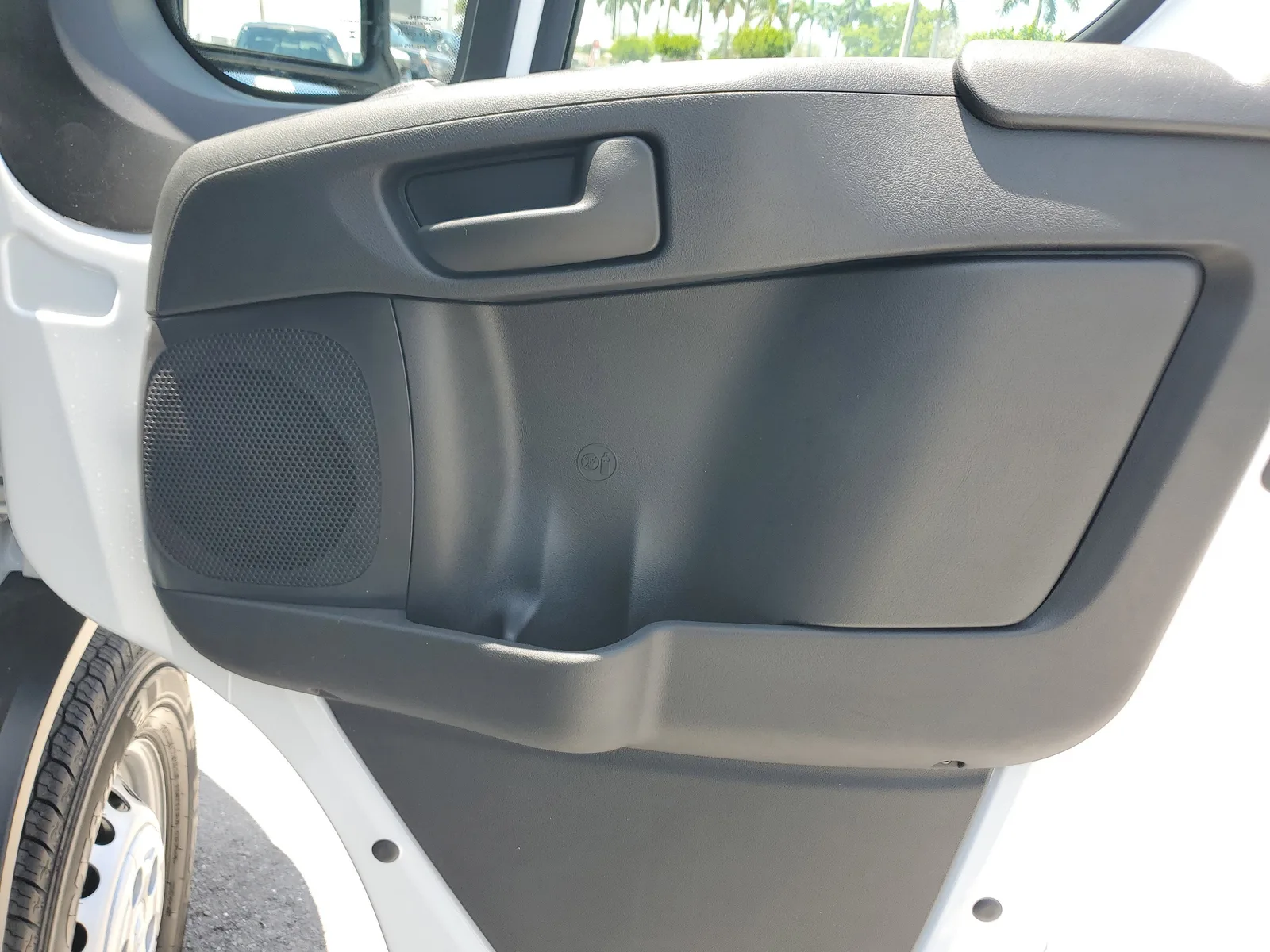 2025 RAM ProMaster Cargo Van Tradesman photo 28