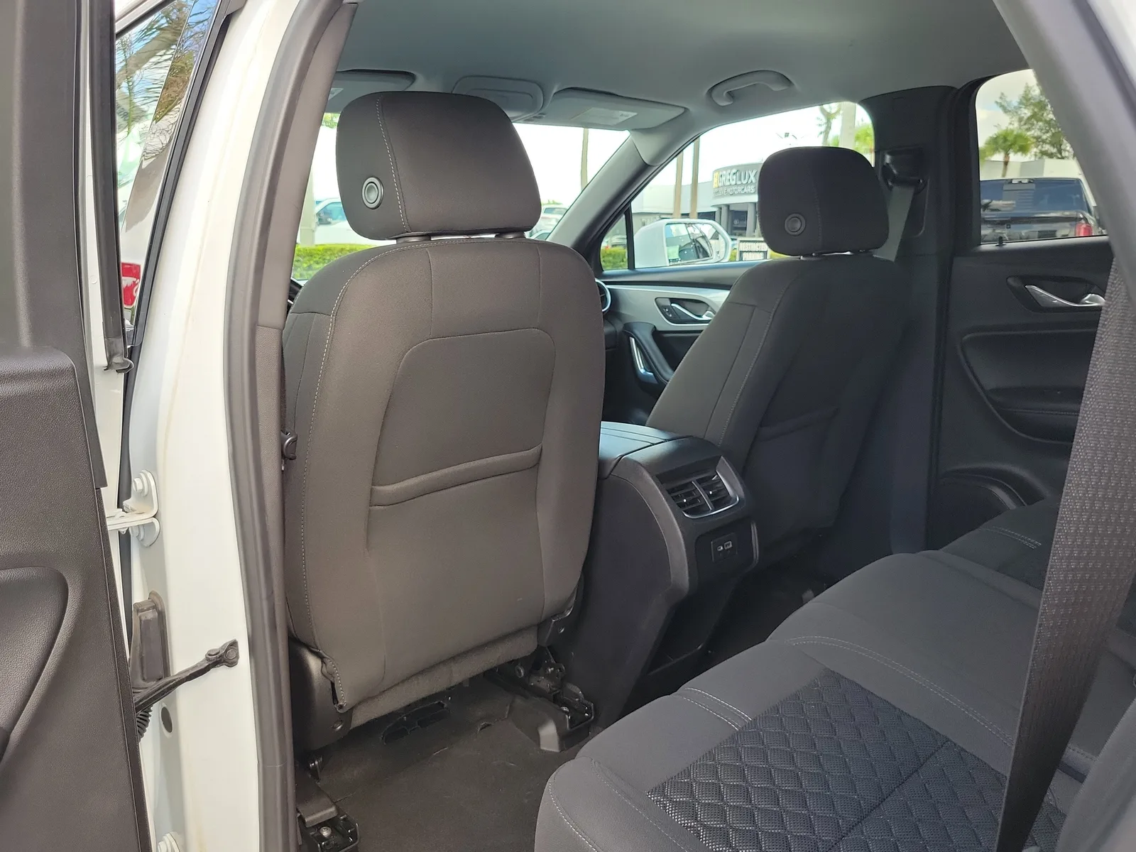 2020 Chevrolet Blazer LT photo 14