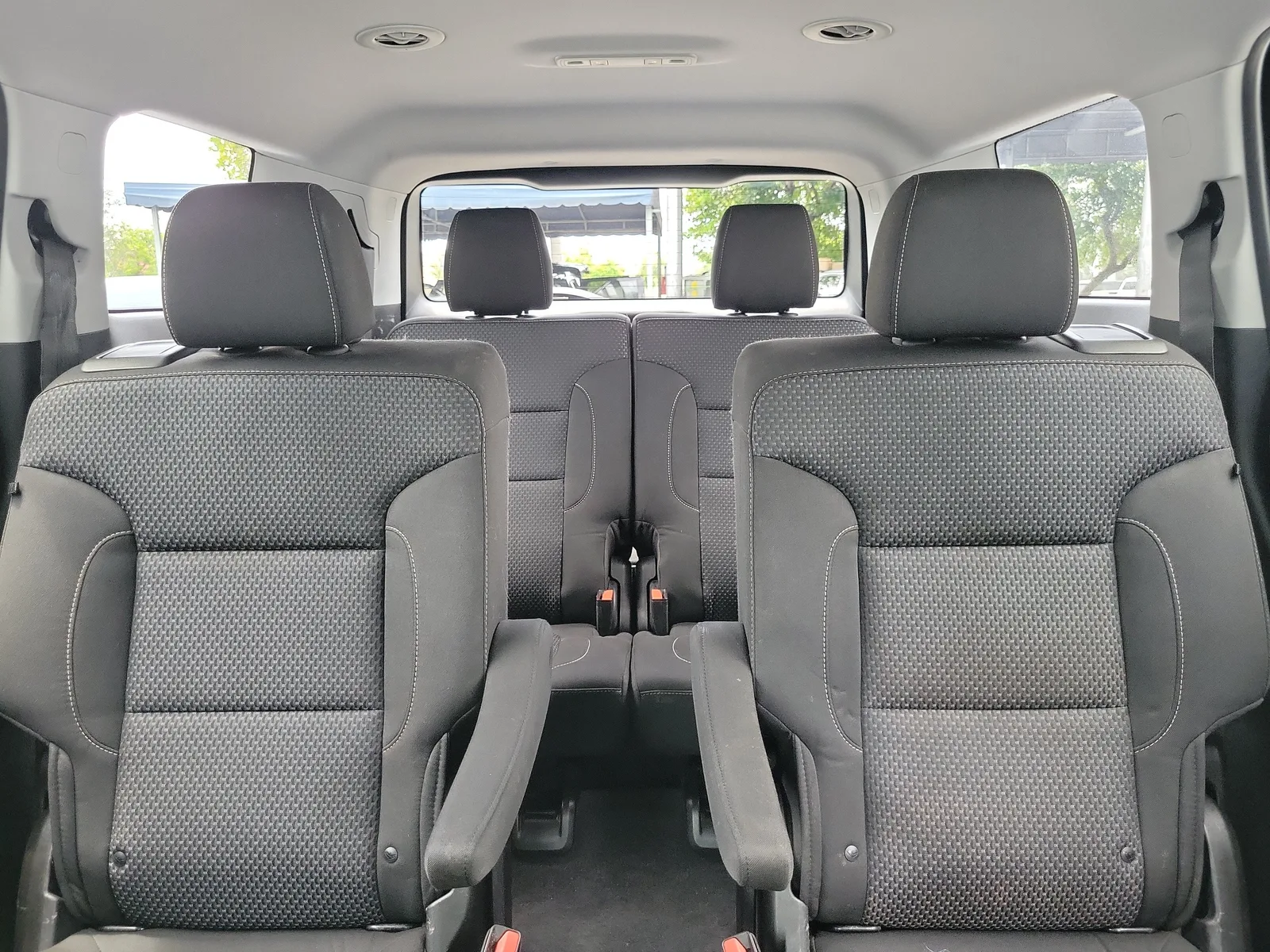 2021 GMC Acadia SLE photo 14
