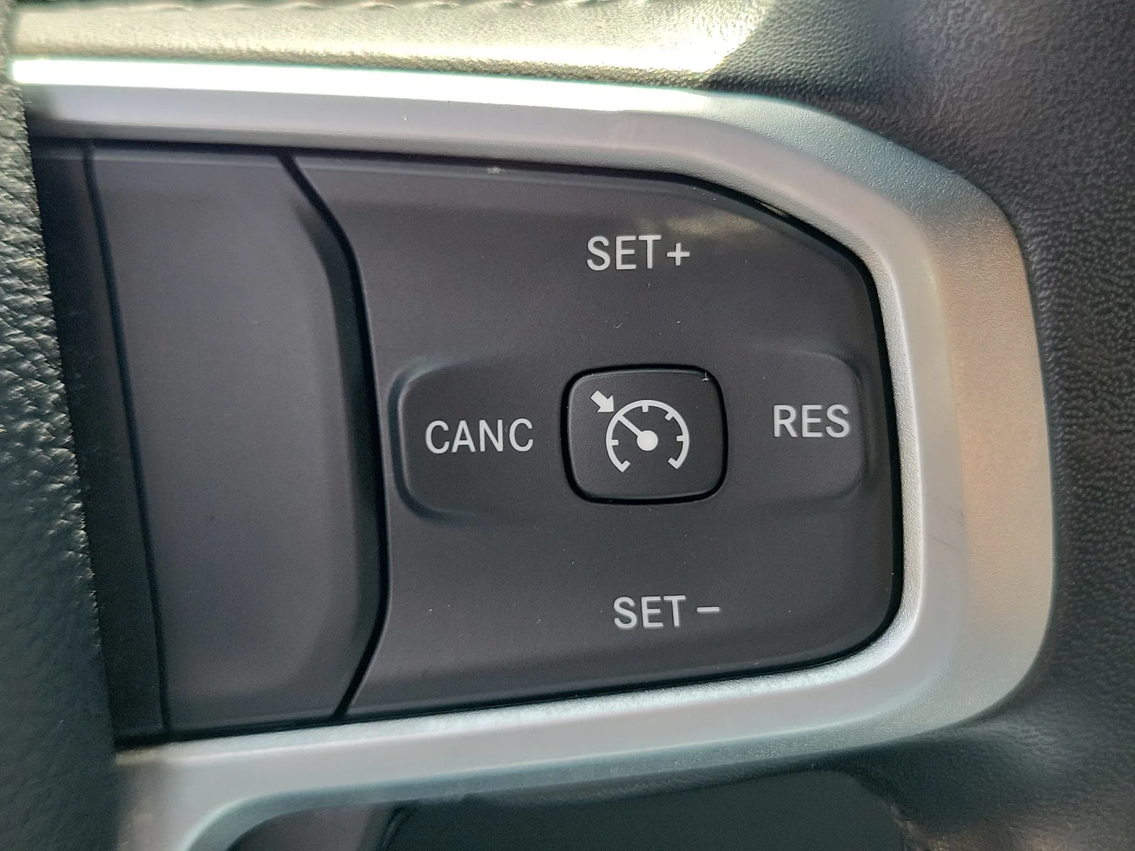 2023 RAM 1500 Big Horn 4x4 photo 19