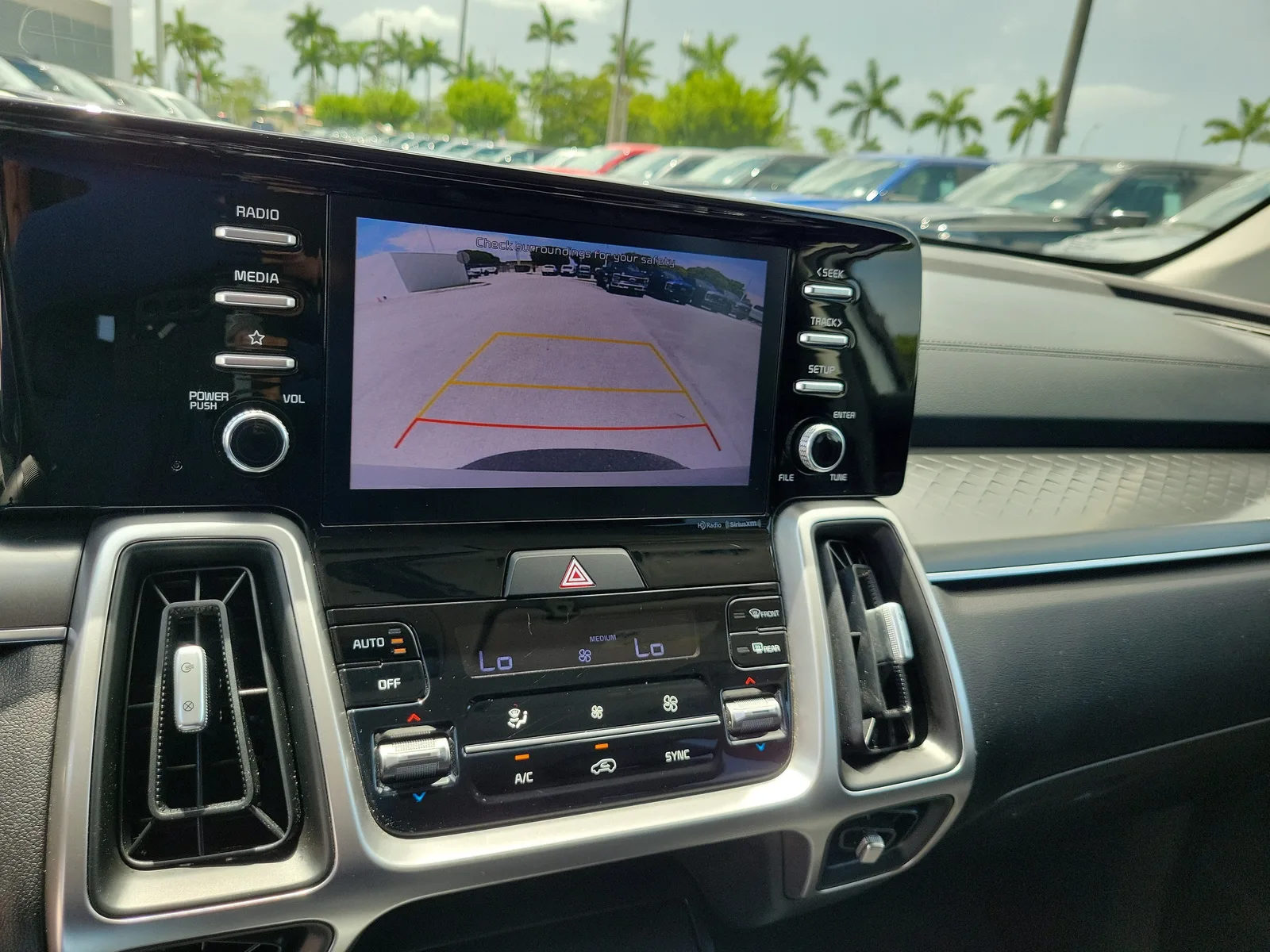 2021 Kia Sorento S photo 32
