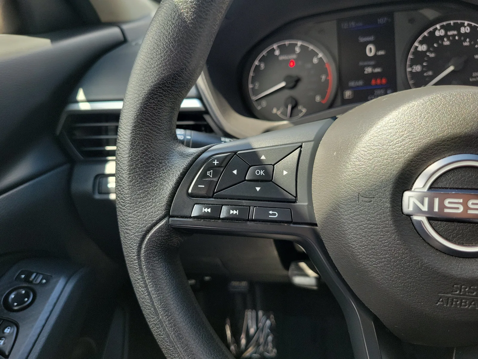 2024 Nissan Altima 2.5 S photo 17