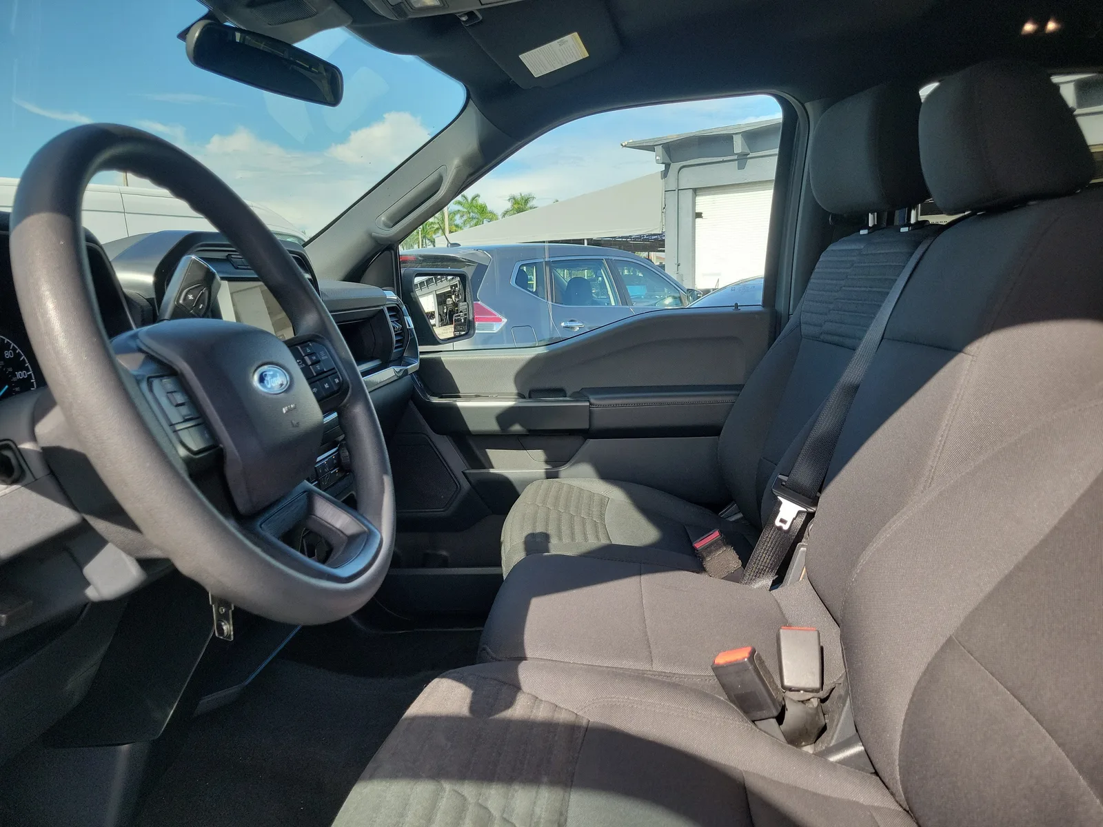 2023 Ford F-150 XL photo 11