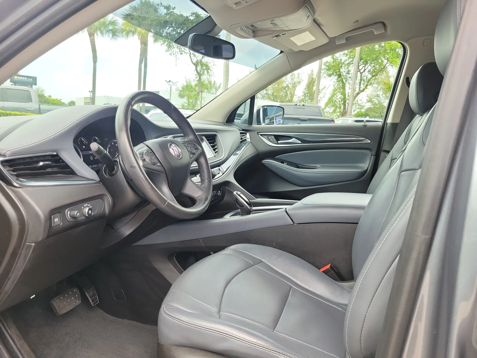 2021 Buick Enclave Essence photo 11