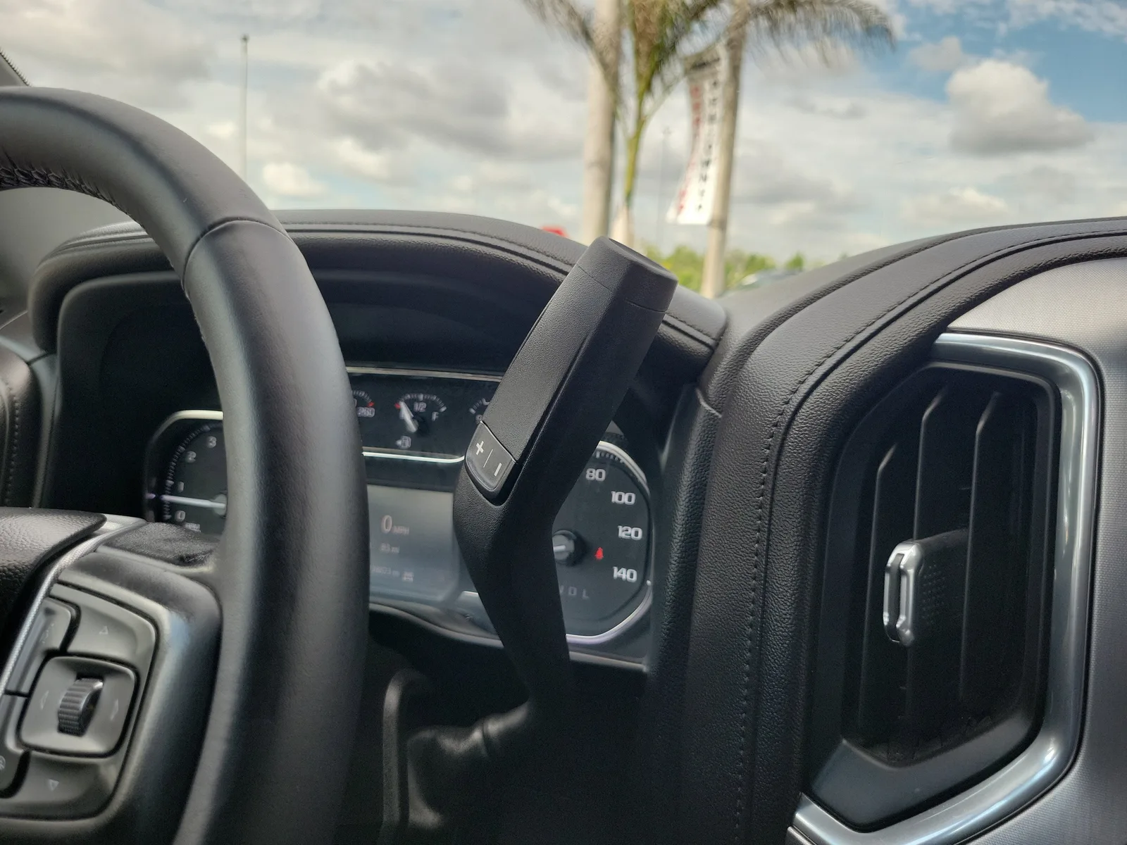 2022 GMC Sierra 2500 HD SLE photo 19