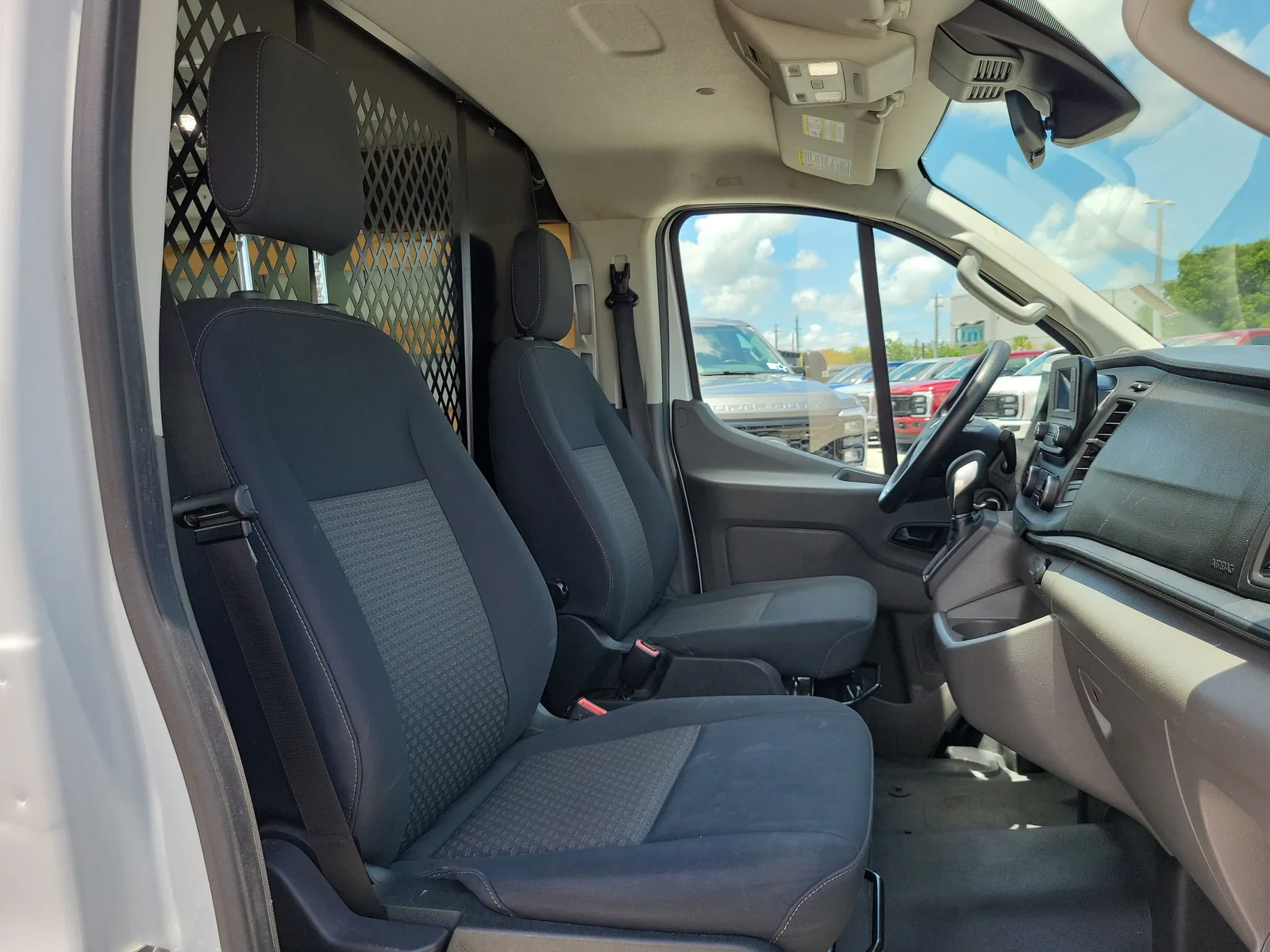 2024 Ford Transit Cargo Van Base photo 17