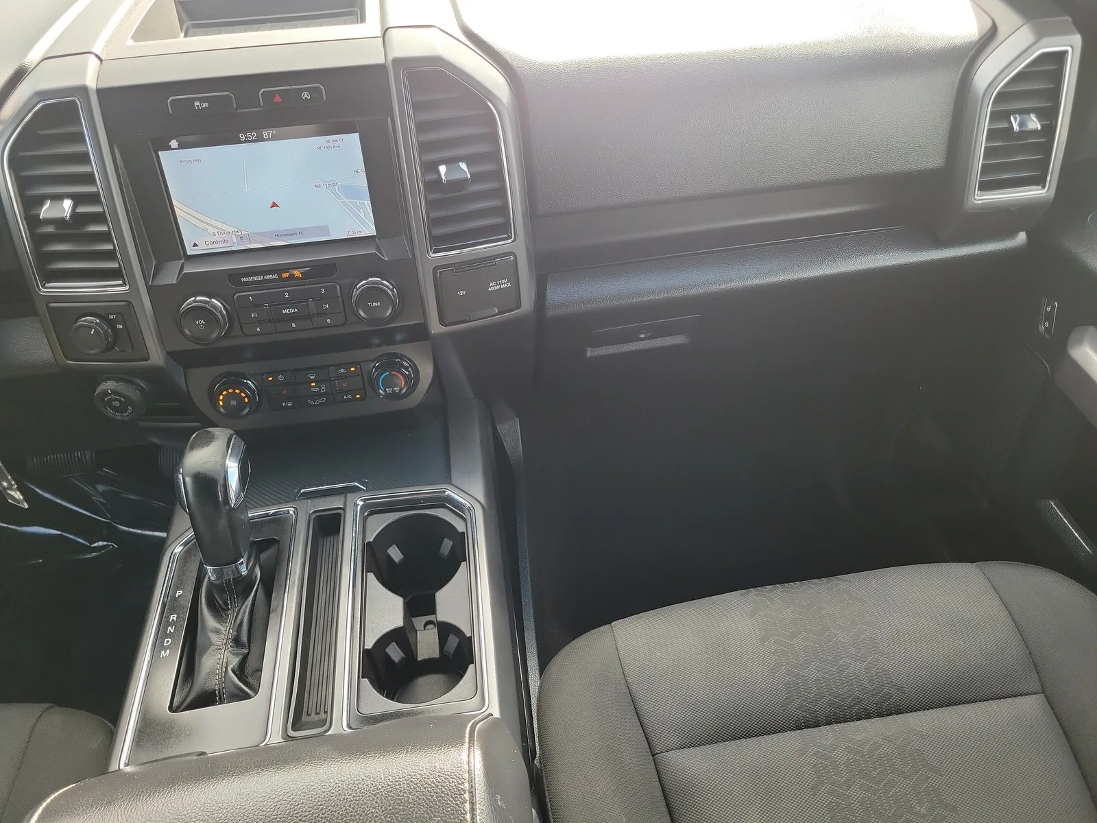 2019 Ford F-150 XLT photo 18