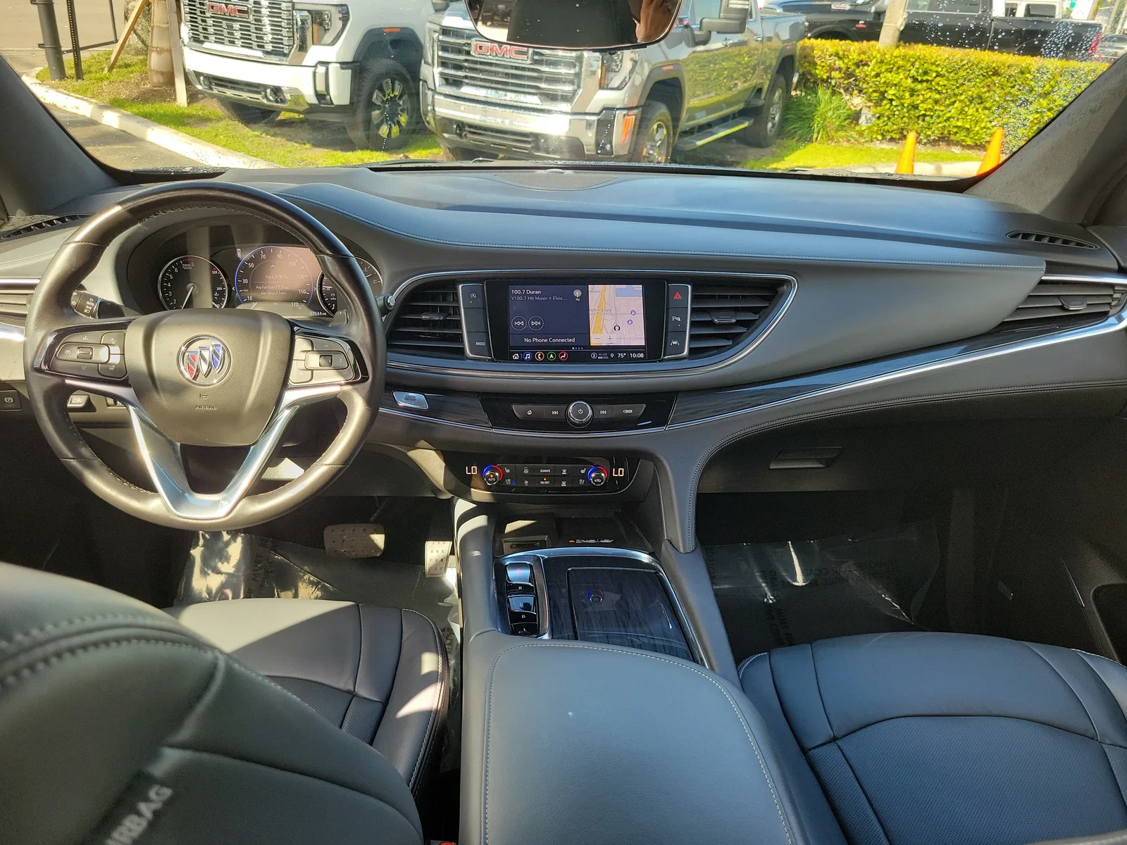 2023 Buick Enclave Premium photo 13