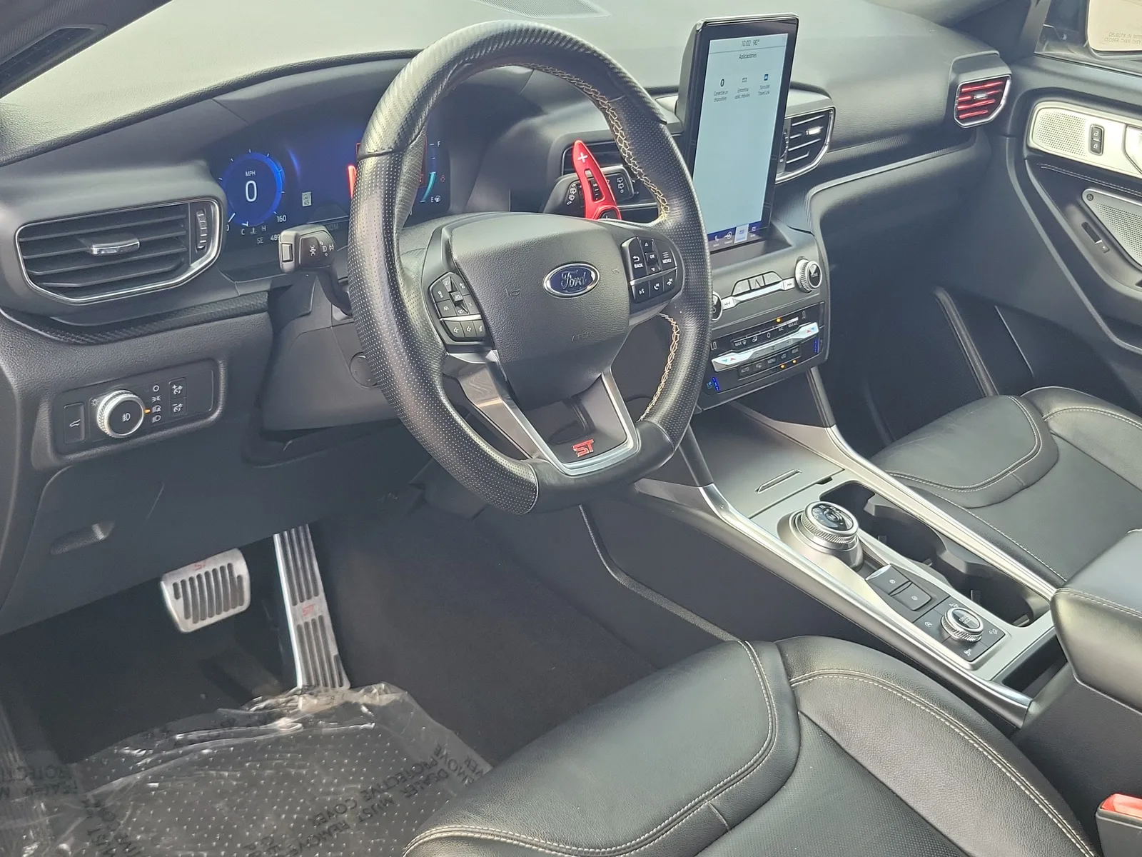 2020 Ford Explorer ST 4WD photo 9