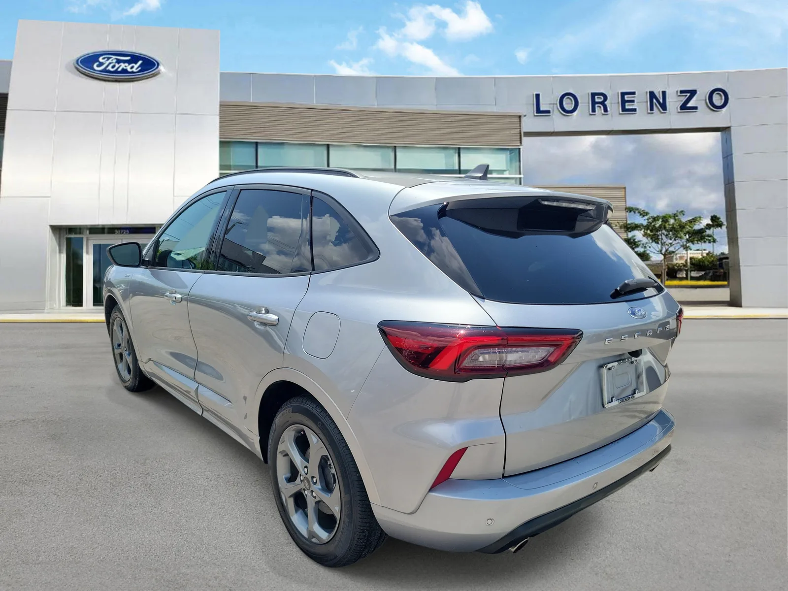 2024 Ford Escape ST-Line photo 7