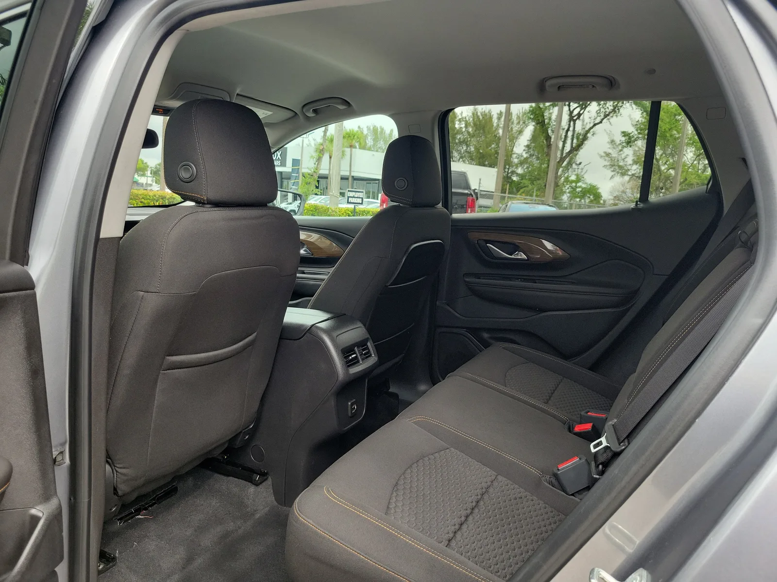2020 GMC Terrain SLE photo 13