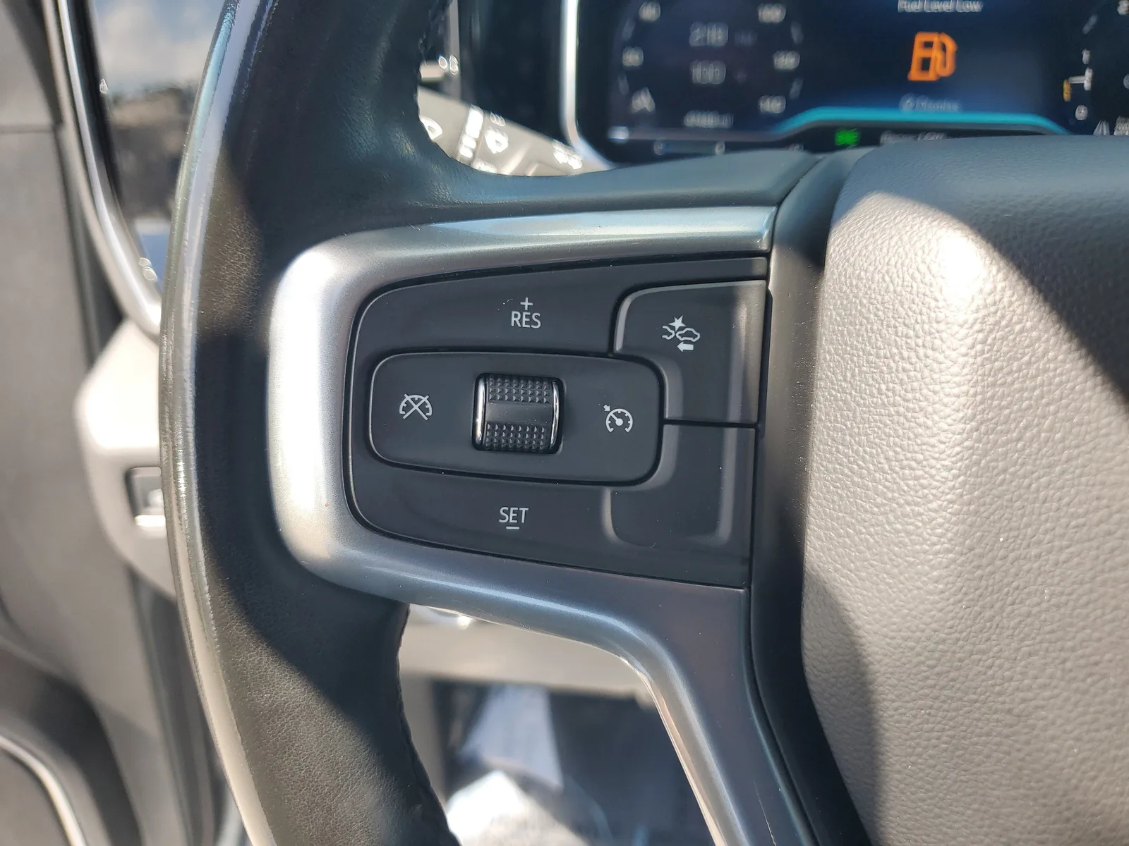 2024 Chevrolet Silverado 2500HD LT photo 19
